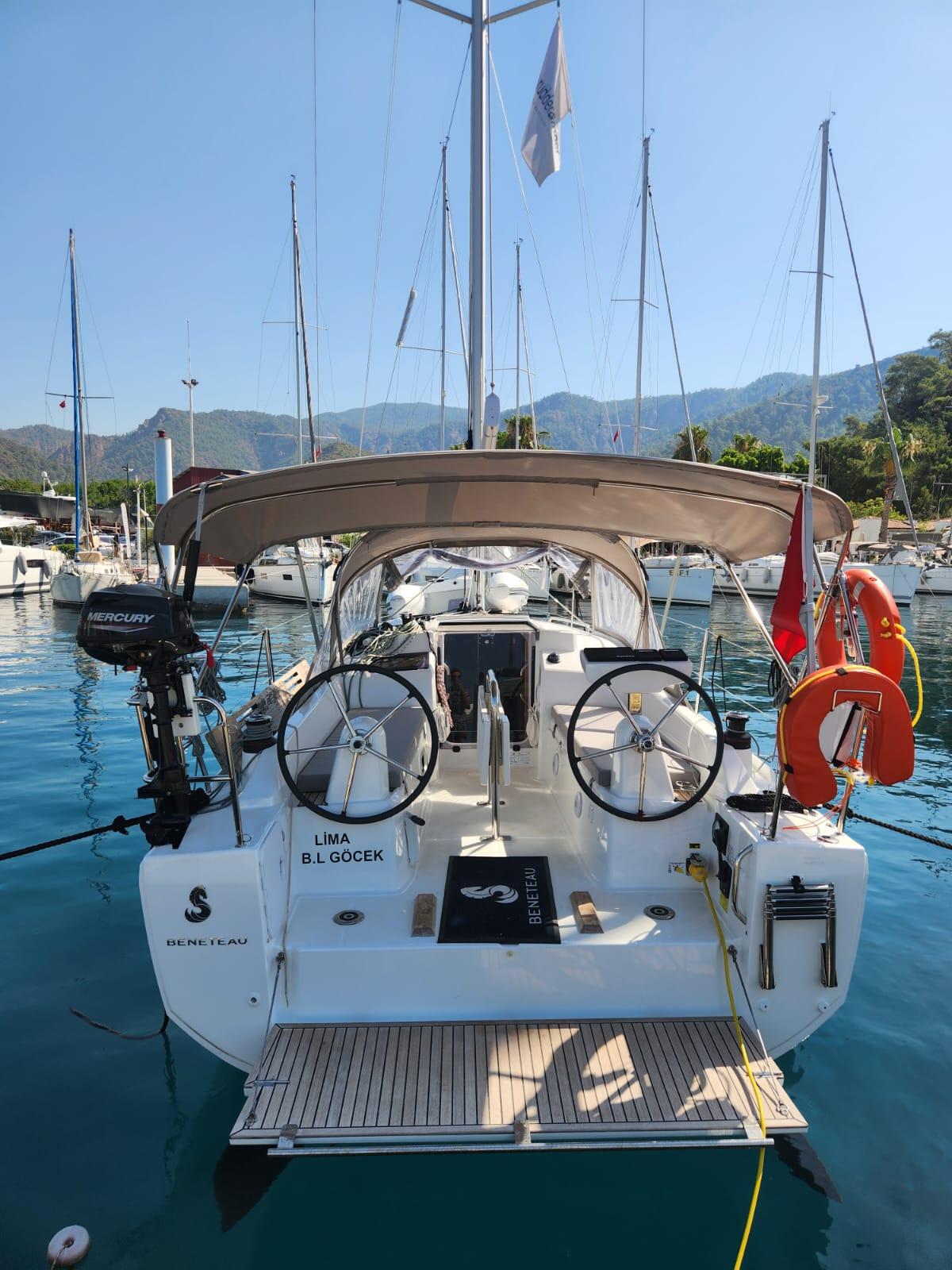 Oceanis 30.1, picture 5