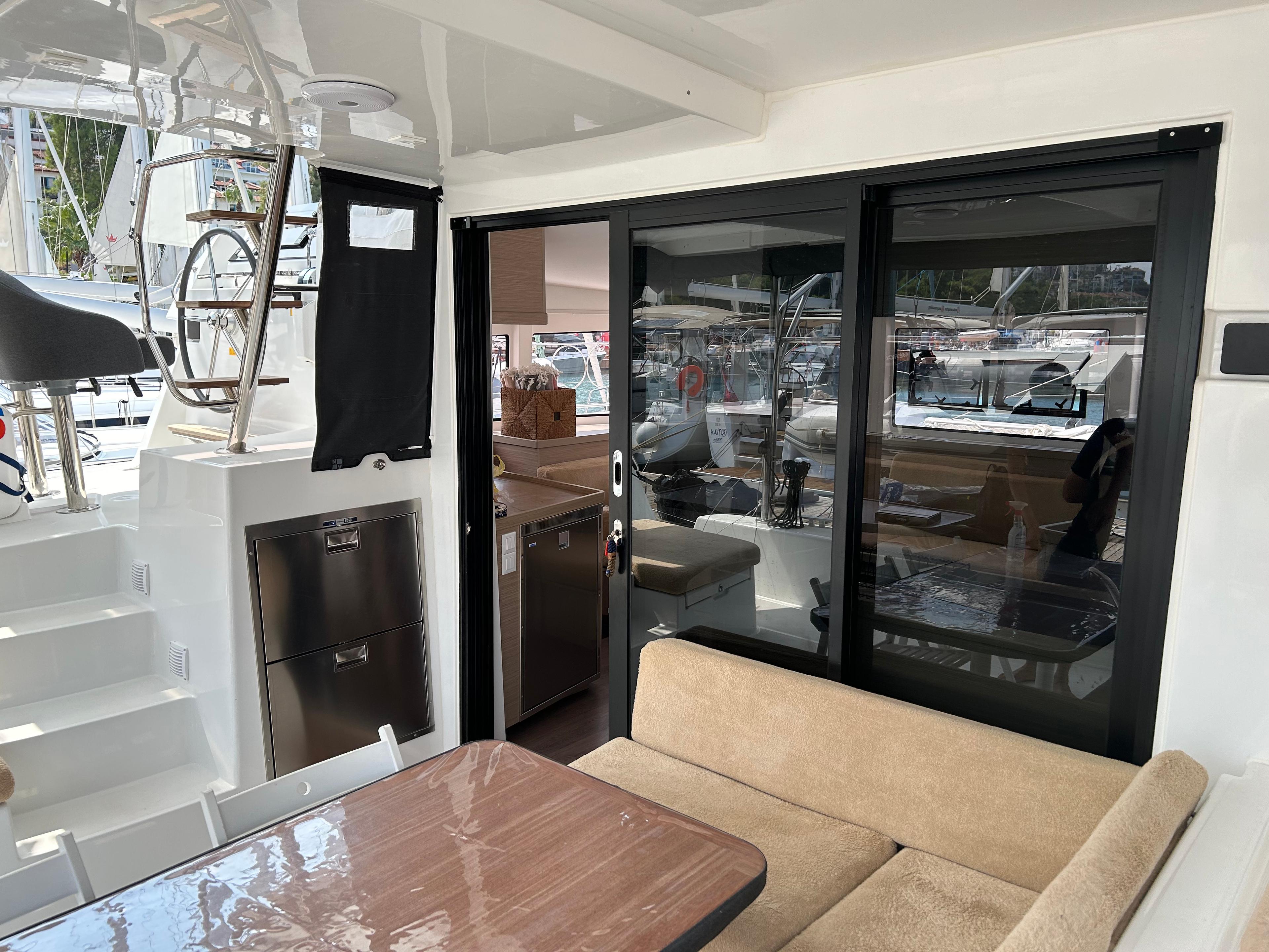 Lagoon 42 - 4 + 1 cab., picture 6