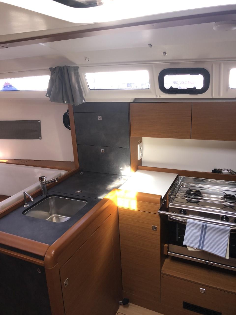 Sun Odyssey 349 - 3 cab., picture 10