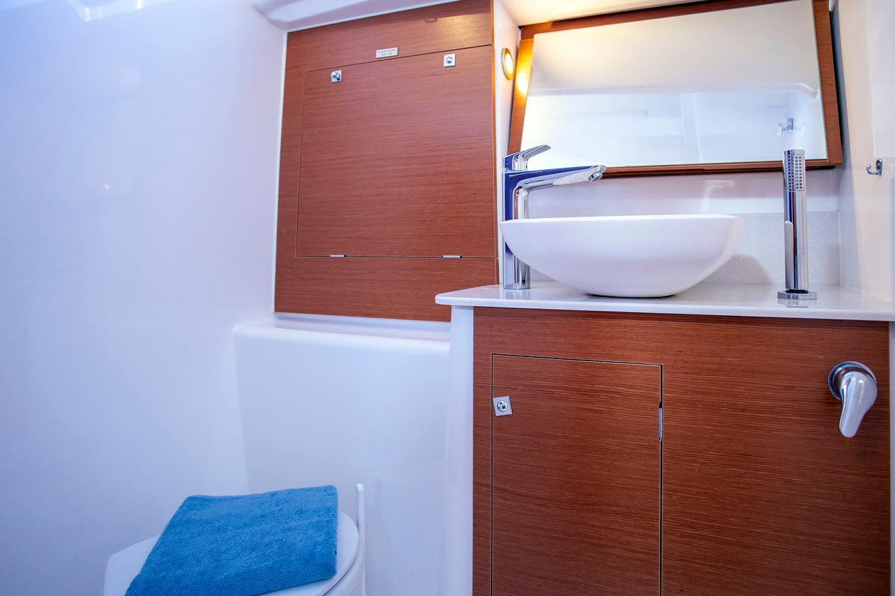 Dufour 382 GL, picture 23