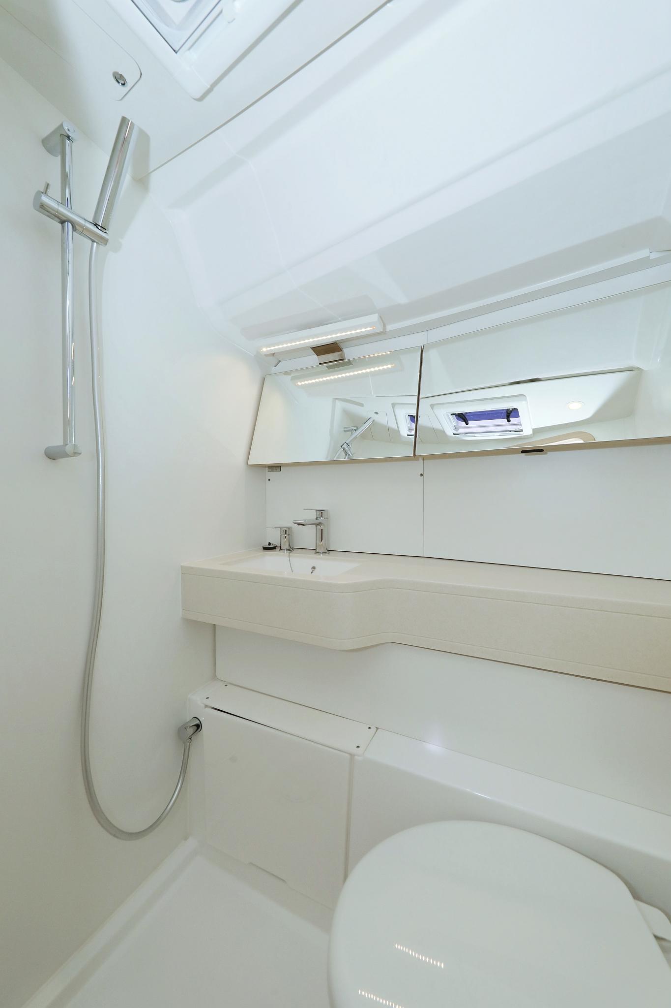 Dufour 44 - 4 cab, picture 20