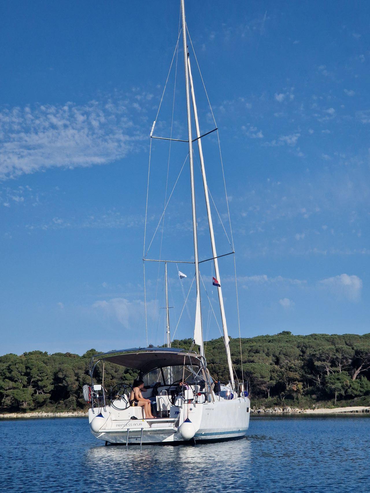 Sun Odyssey 380 - 3 cab., picture 7