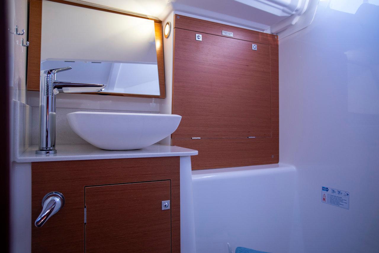 Dufour 360 GL - 3 cab., picture 15