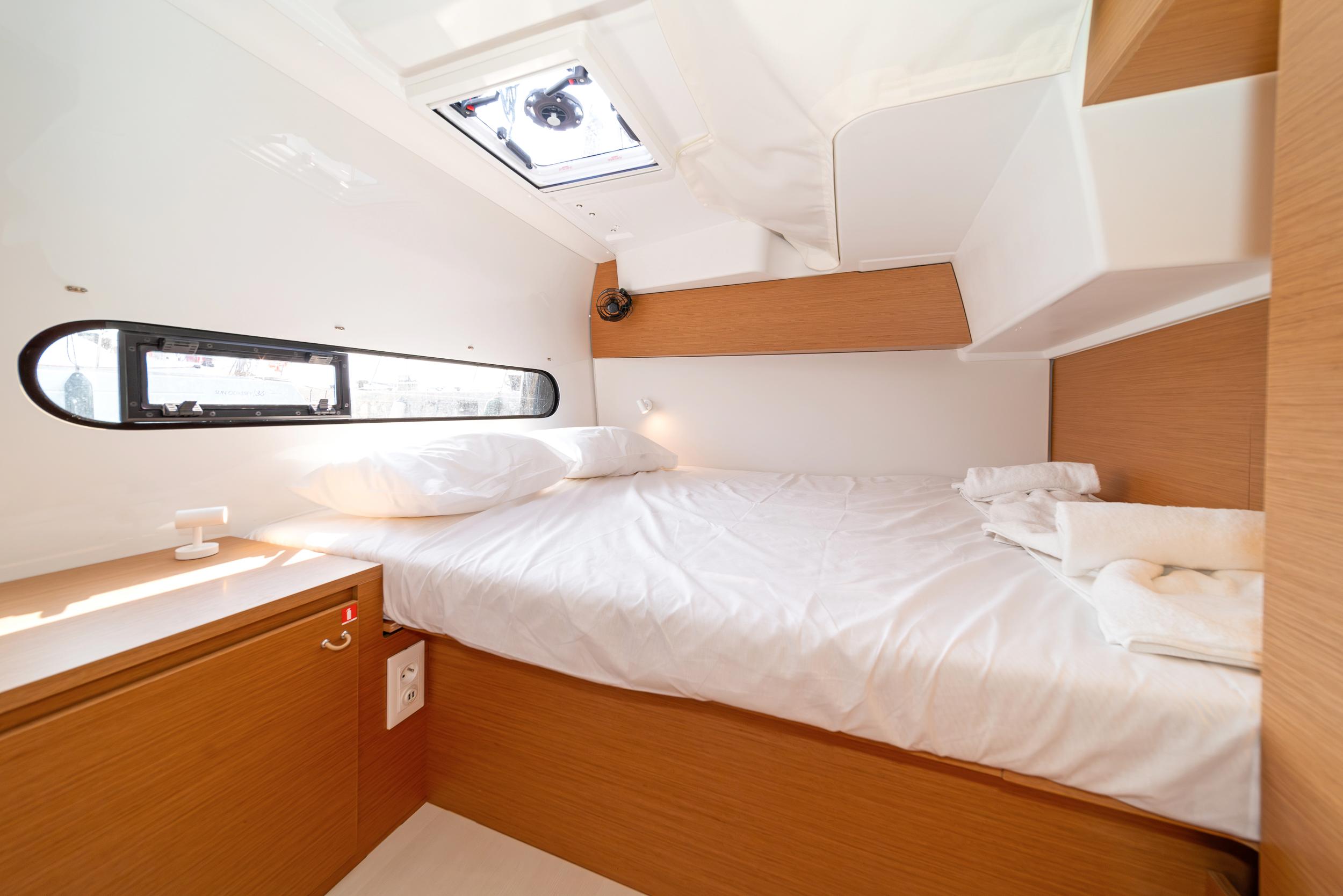 Excess 11 - 4 + 1 + 1 cab., picture 4