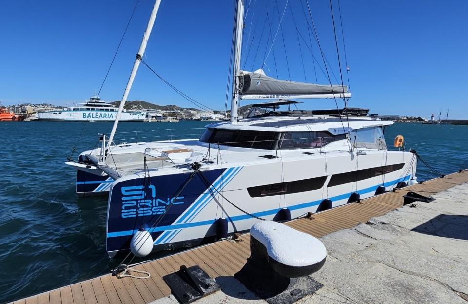 Fountaine Pajot Aura 51, picture 3
