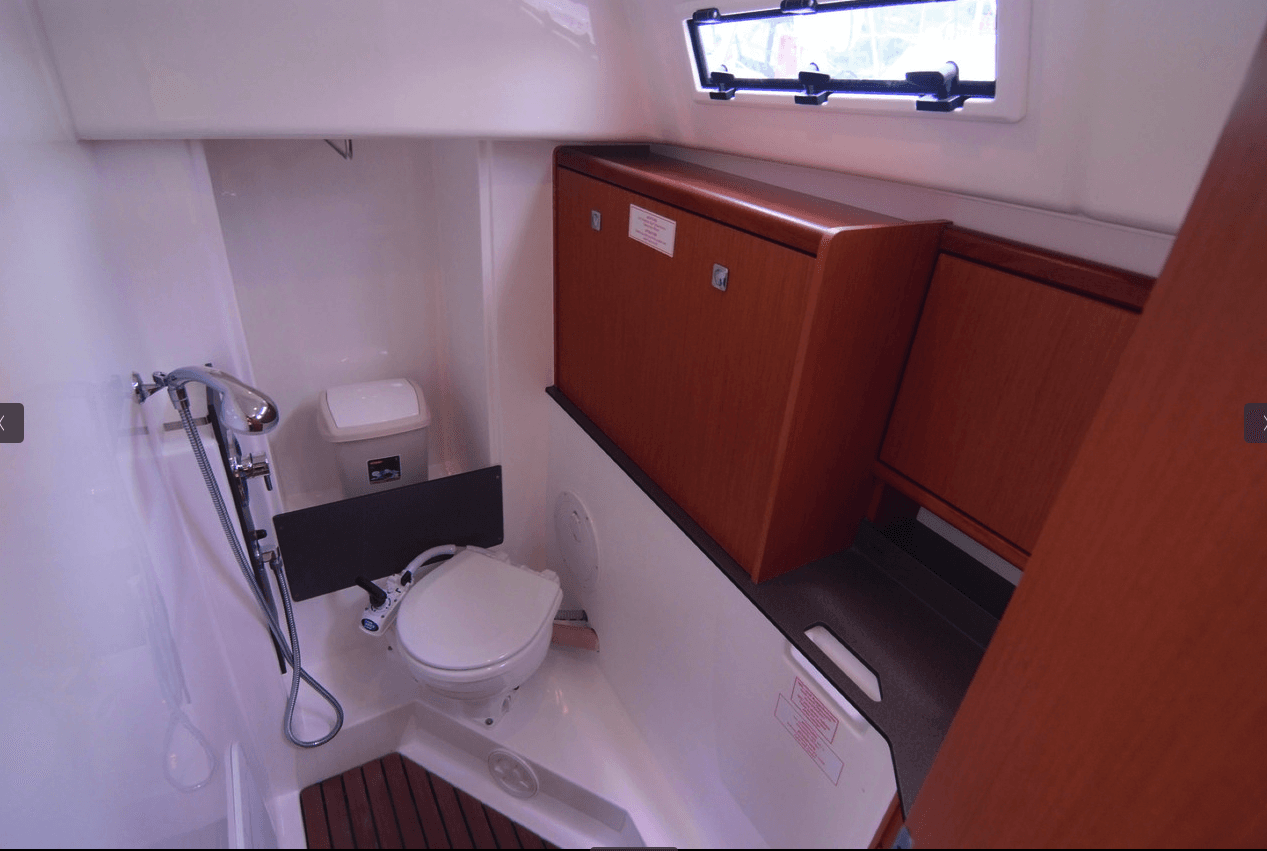 Bavaria Cruiser 33, picture 37