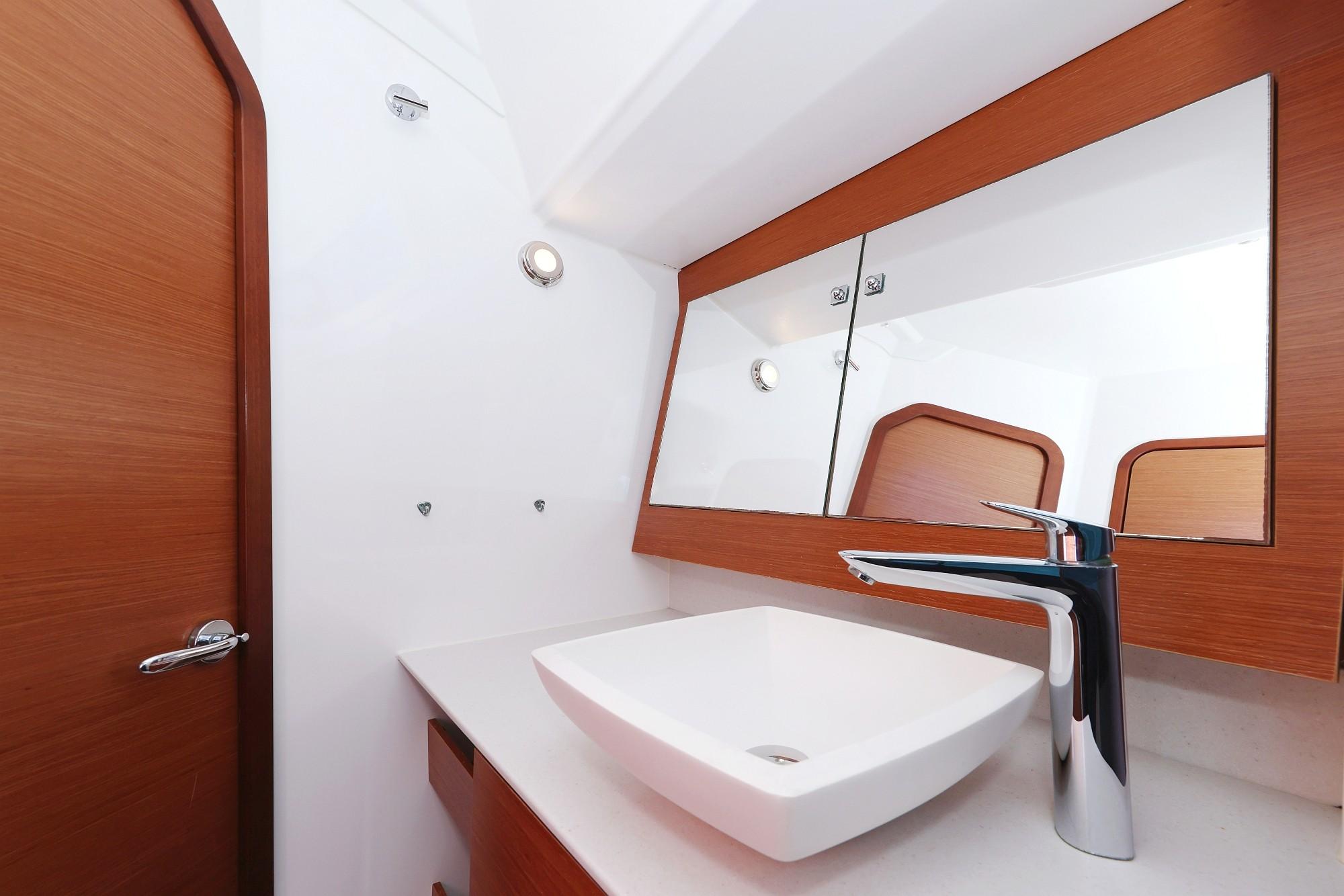 Dufour 520 GL, picture 36