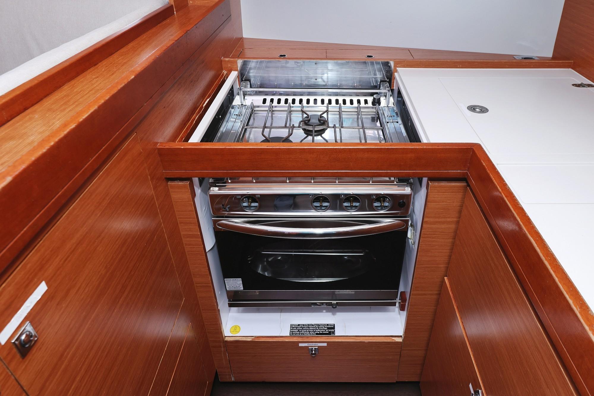 Dufour 520 GL, picture 44