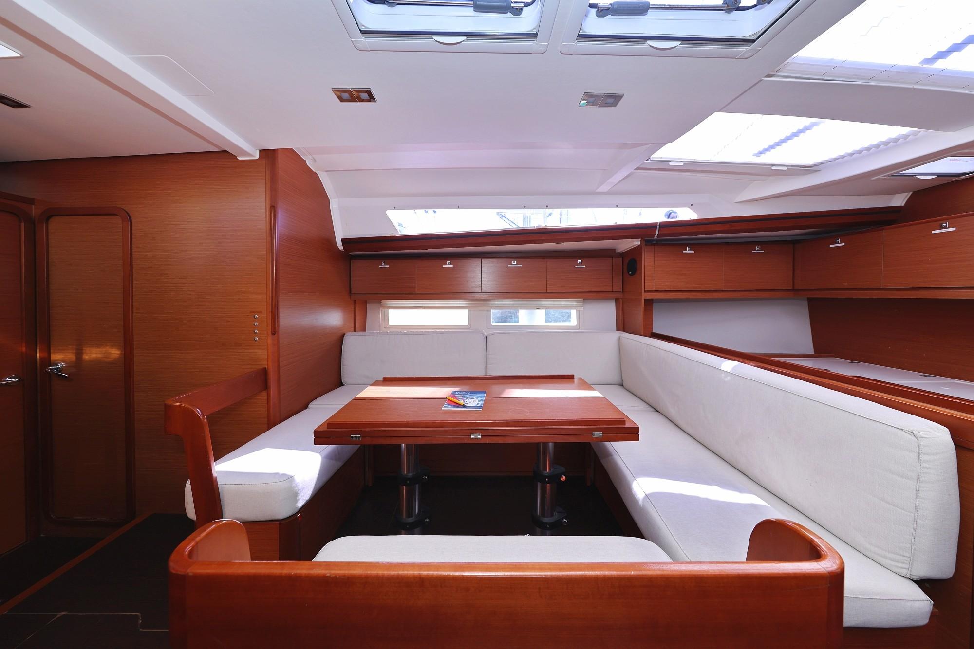 Dufour 520 GL, picture 19