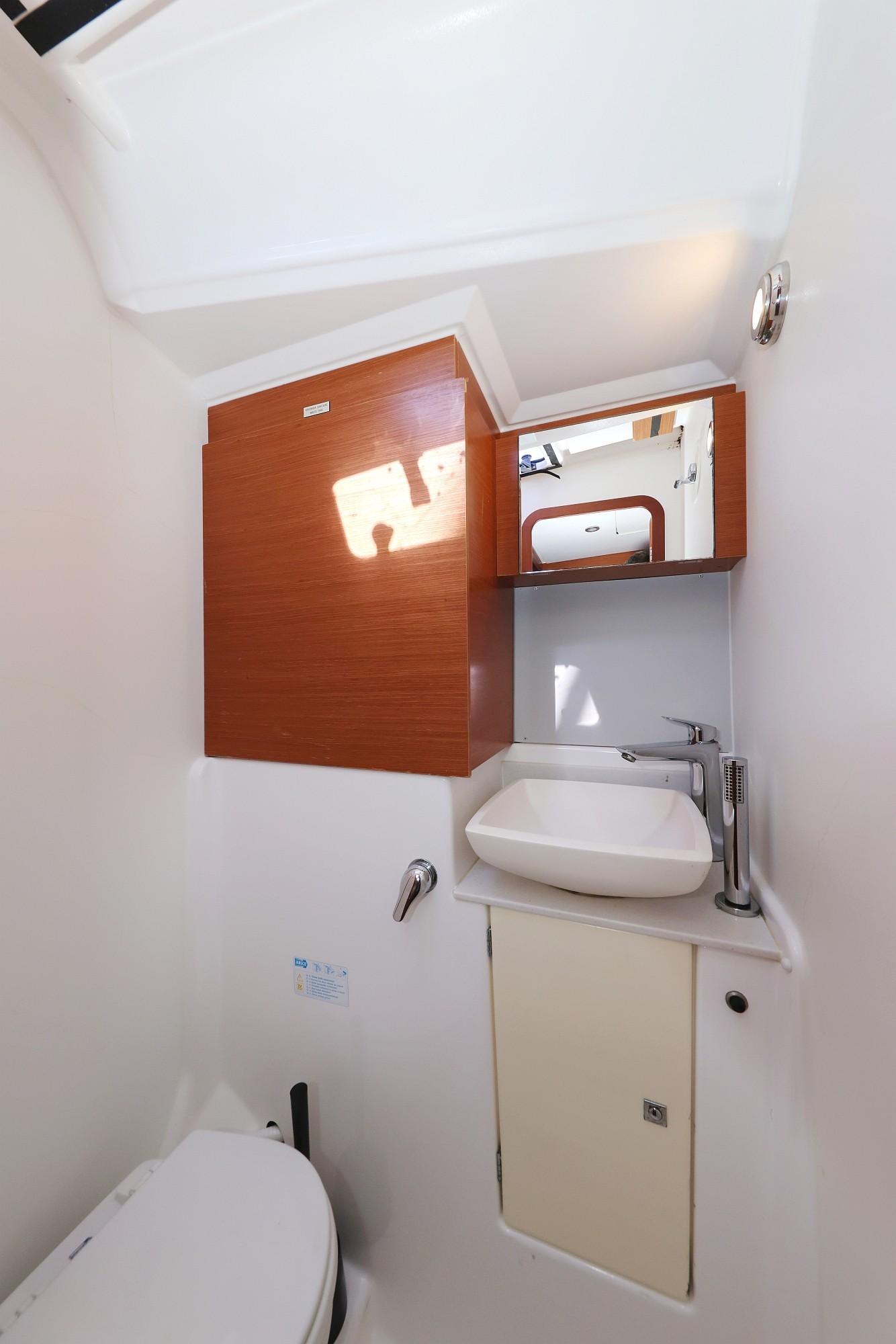 Dufour 520 GL, picture 37