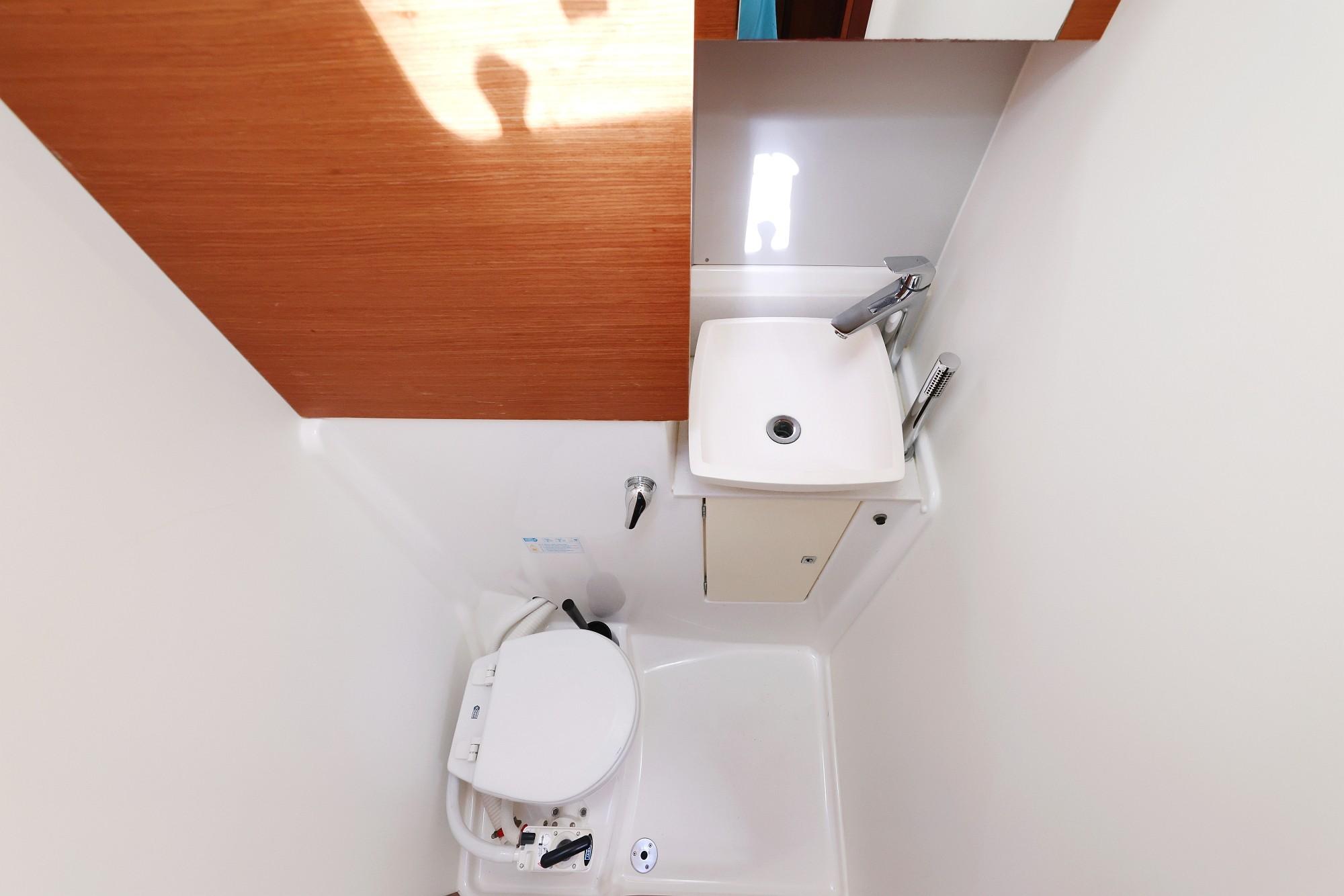 Dufour 520 GL, picture 39