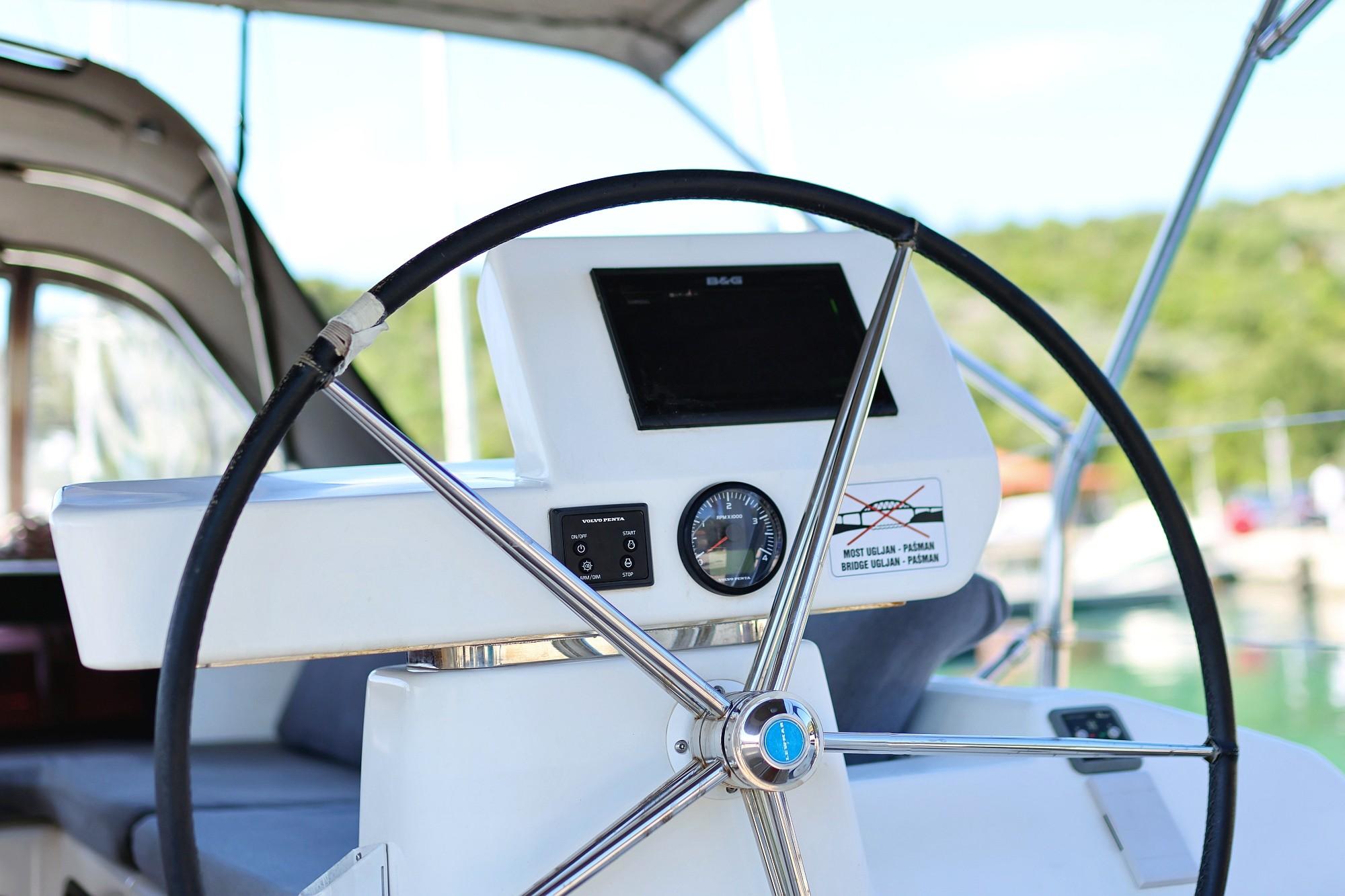 Dufour 520 GL, picture 40