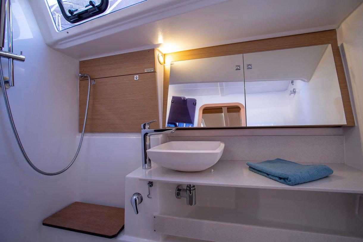 Dufour 430 GL, picture 24