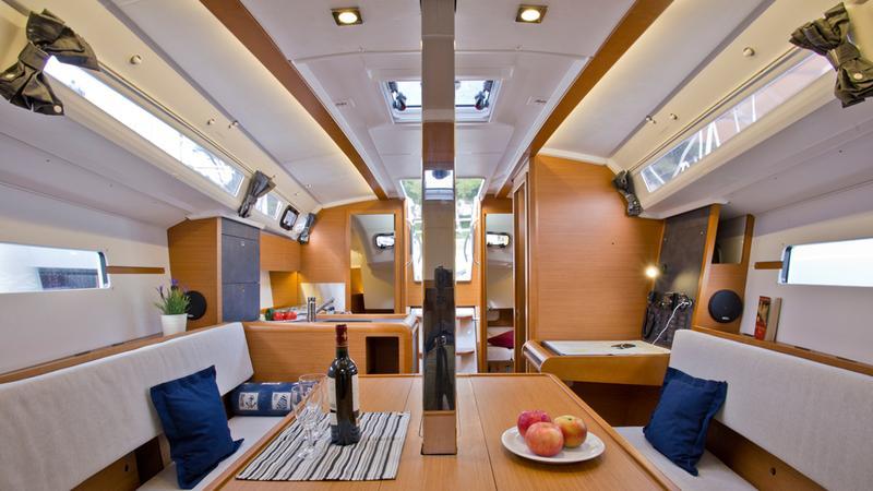 Sun Odyssey 349 - 3 cab., picture 9