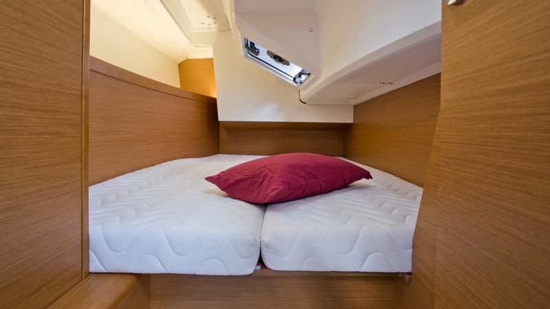 Sun Odyssey 349 - 3 cab., picture 13