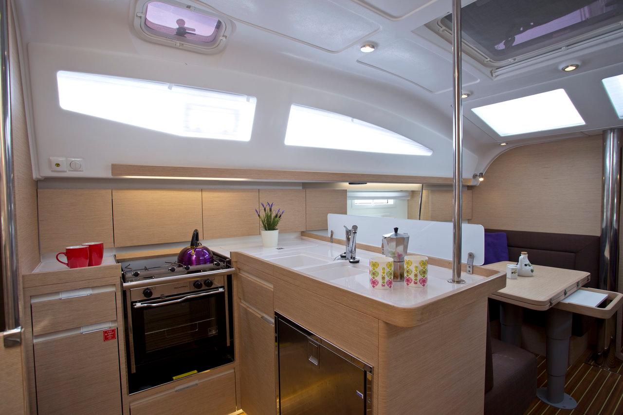 Elan Impression 40, picture 8