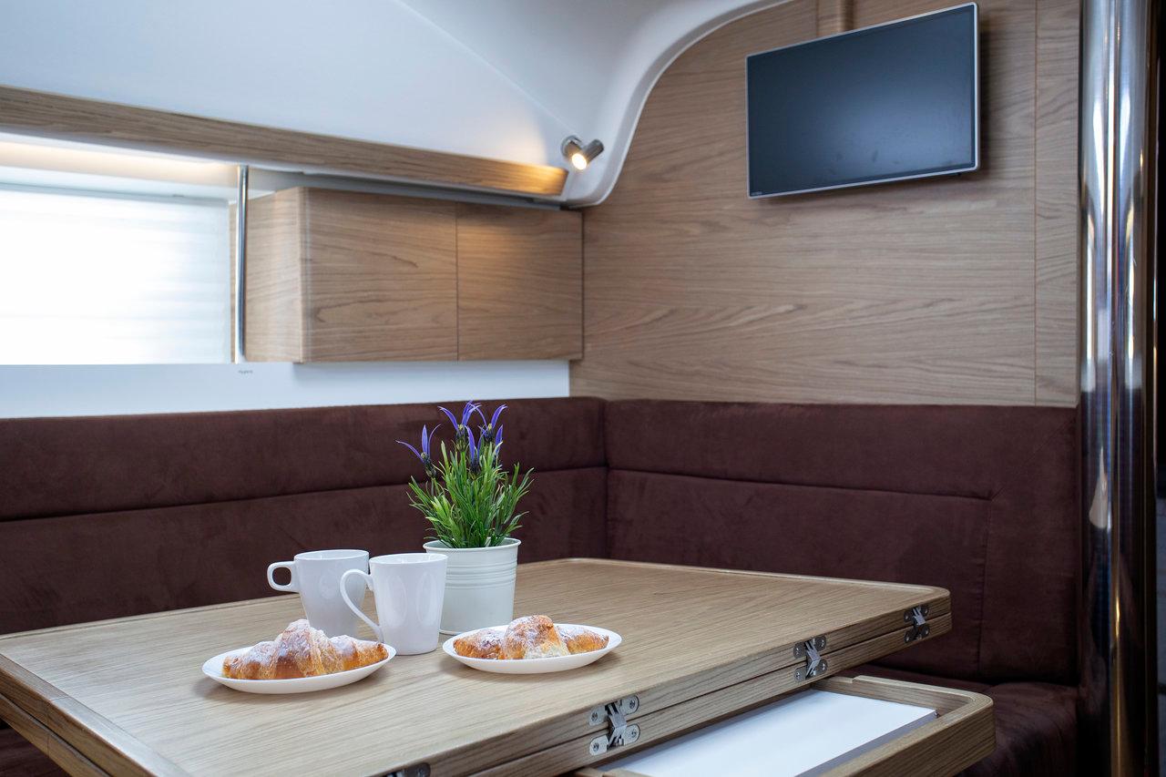 Elan Impression 45, picture 16