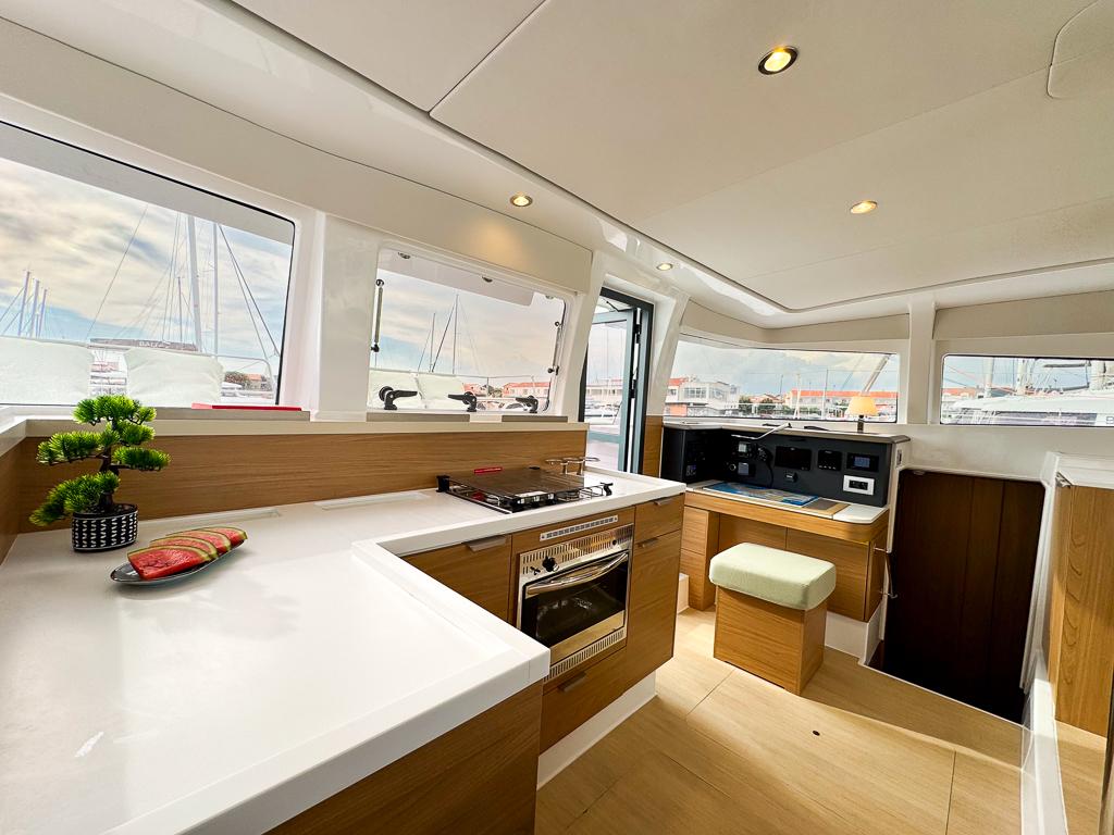 Bali 4.2 - 4 + 1 cab., picture 13