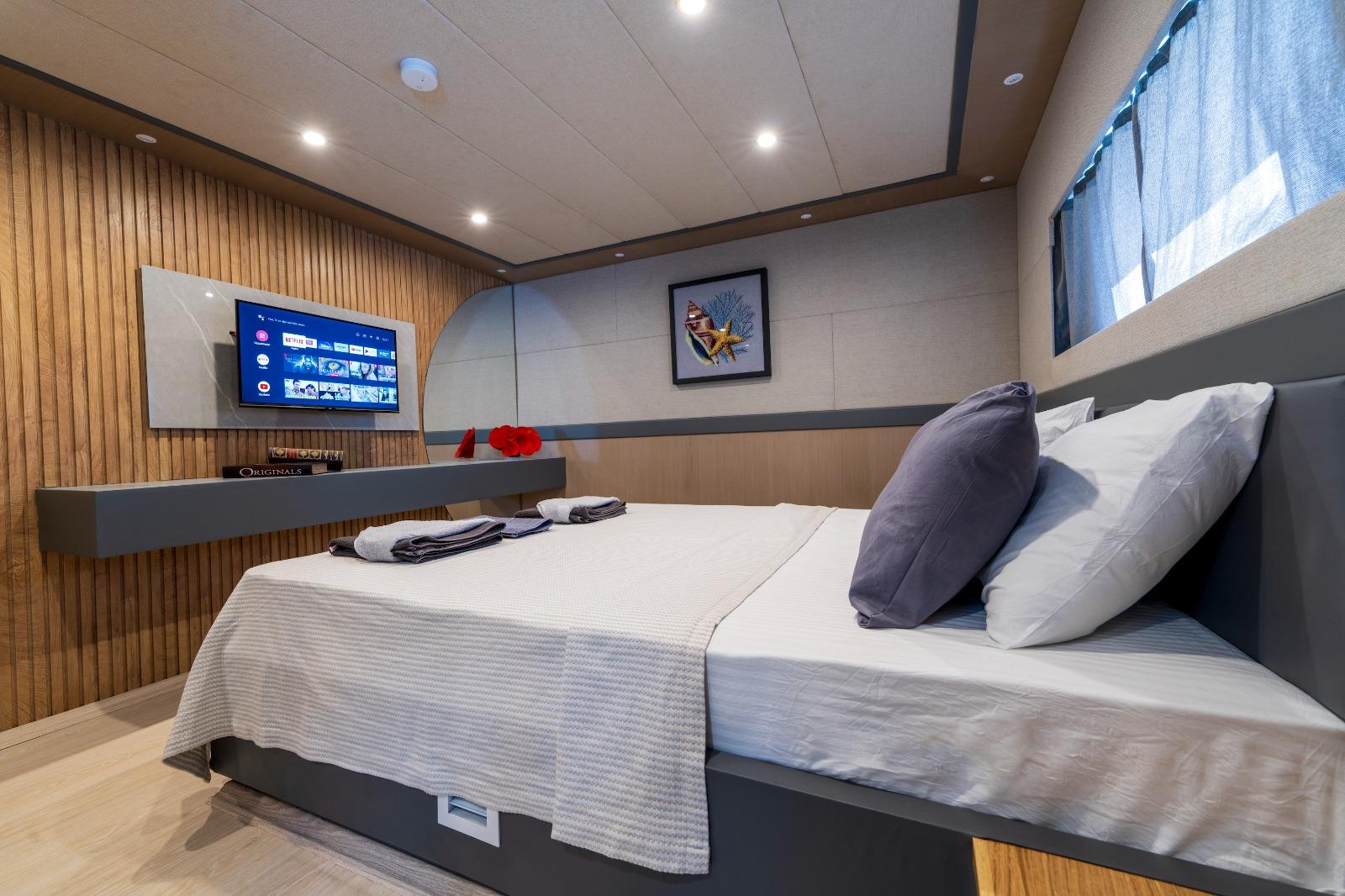 Albatros Explorer, picture 19