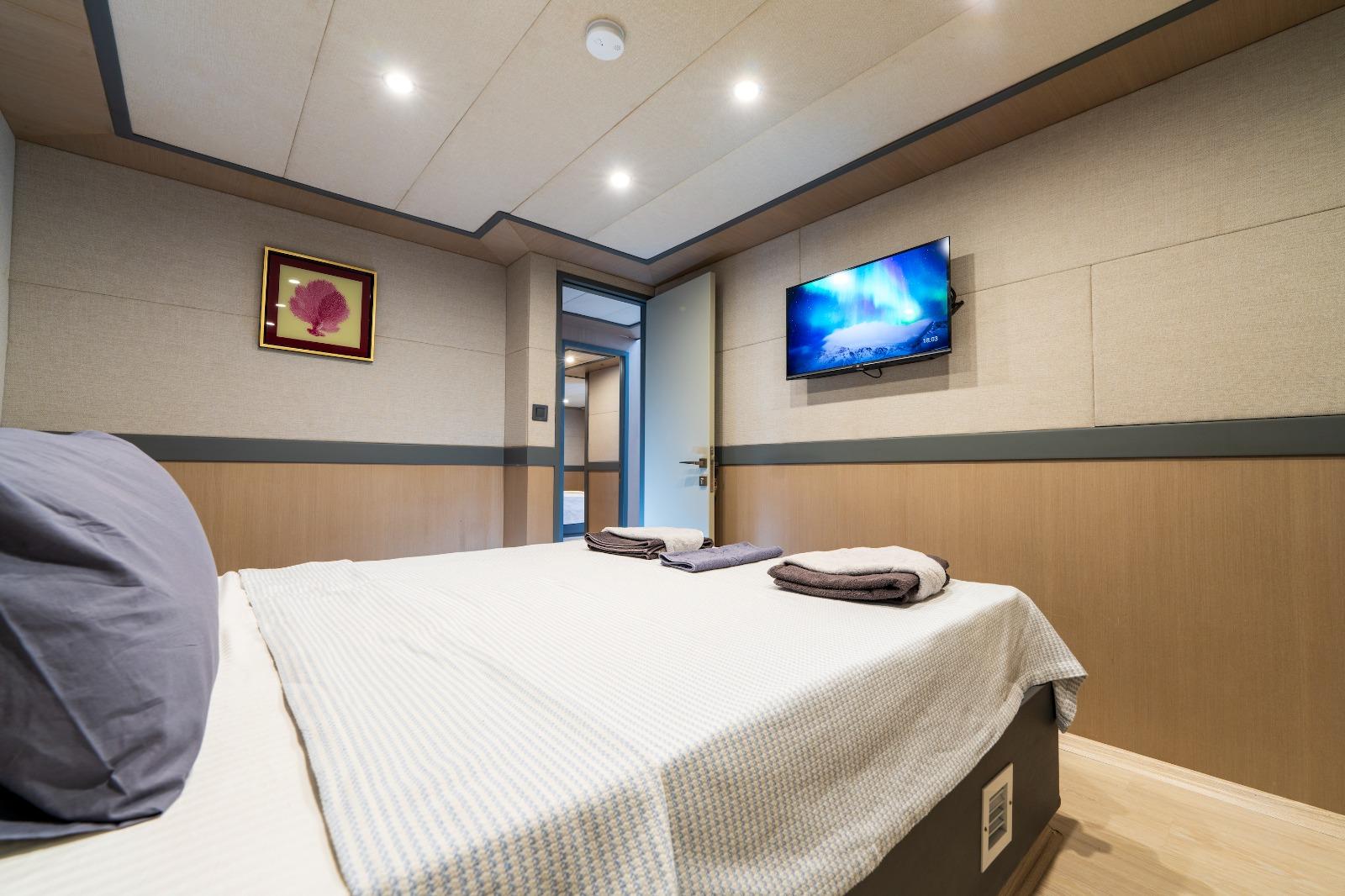 Albatros Explorer, picture 18