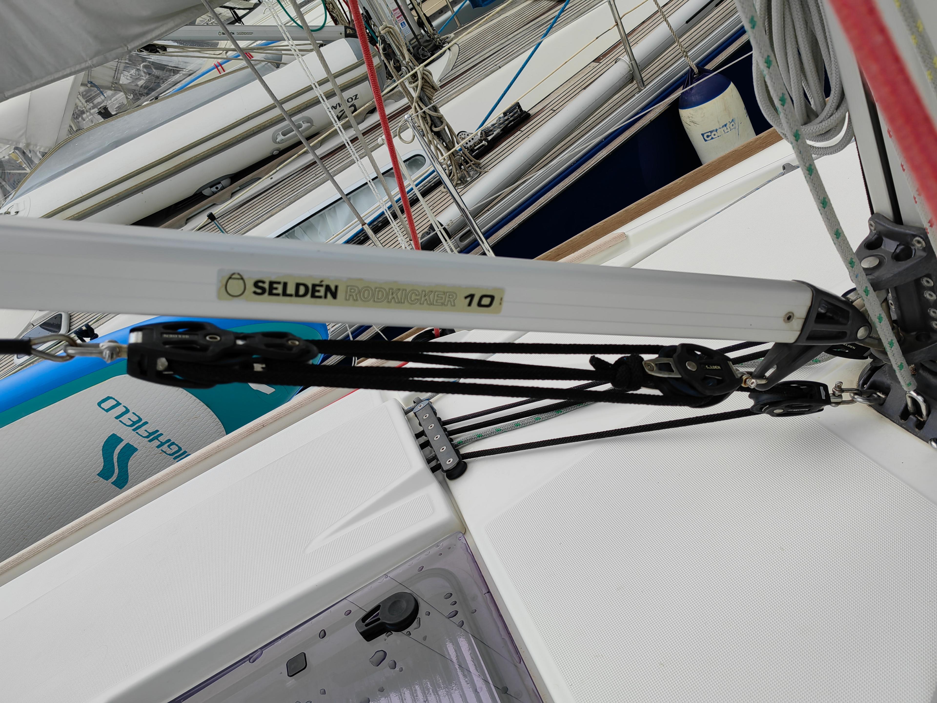 Sun Odyssey 389, picture 13