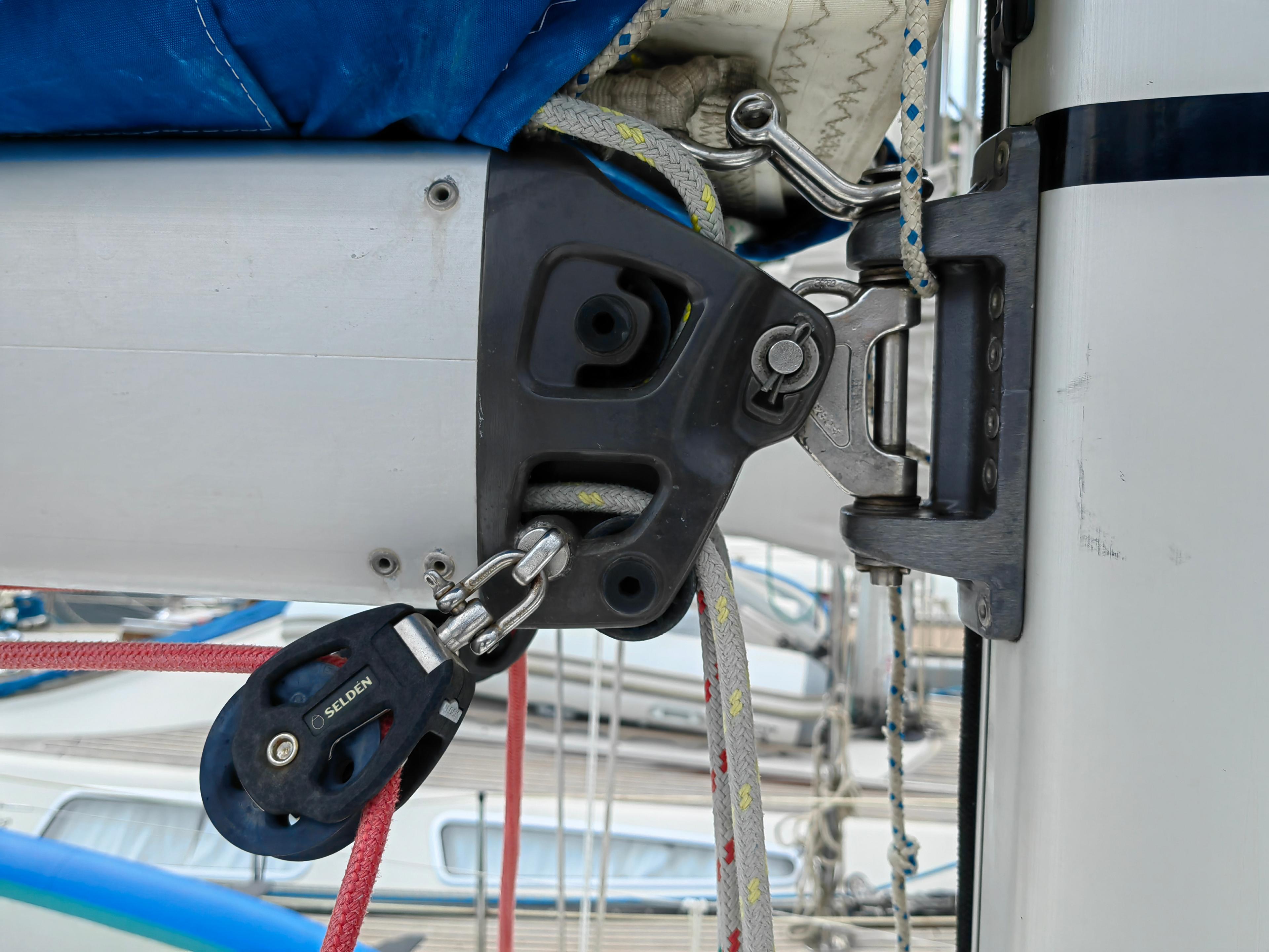 Sun Odyssey 389, picture 15