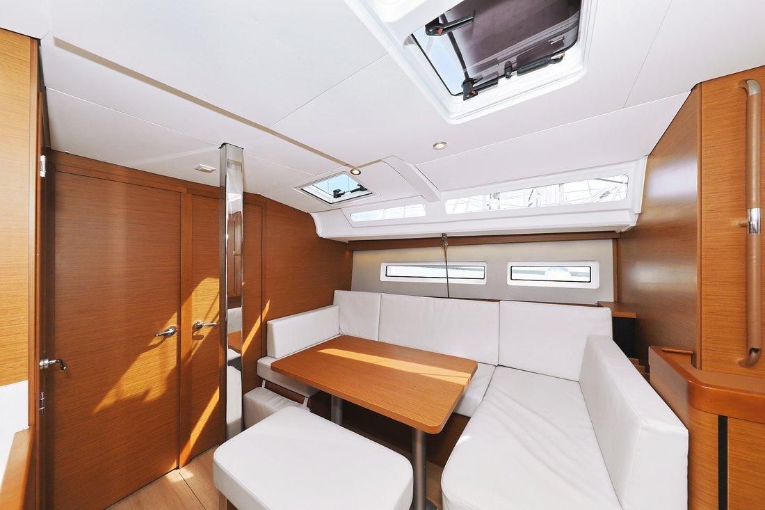 Sun Odyssey 440 - 4 cab., picture 22