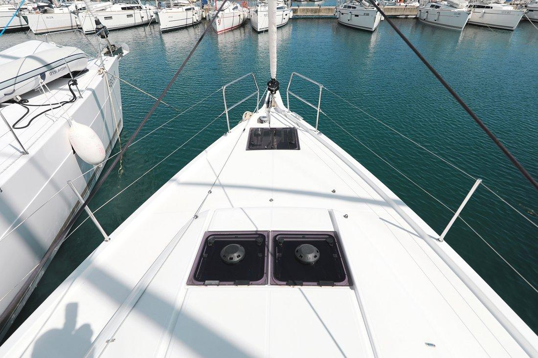 Sun Odyssey 440 - 4 cab., picture 11