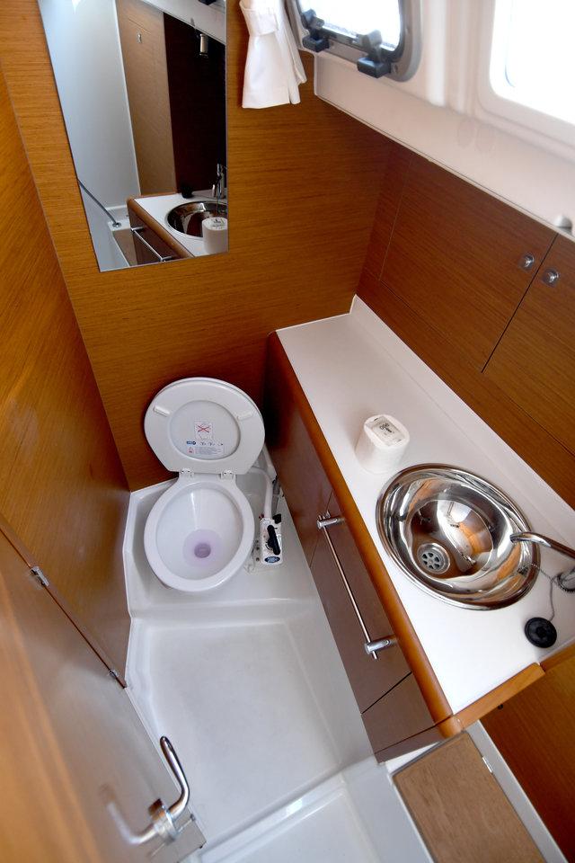 Sun Odyssey 419 - 3 cab. - Kiss Kiss, picture 14