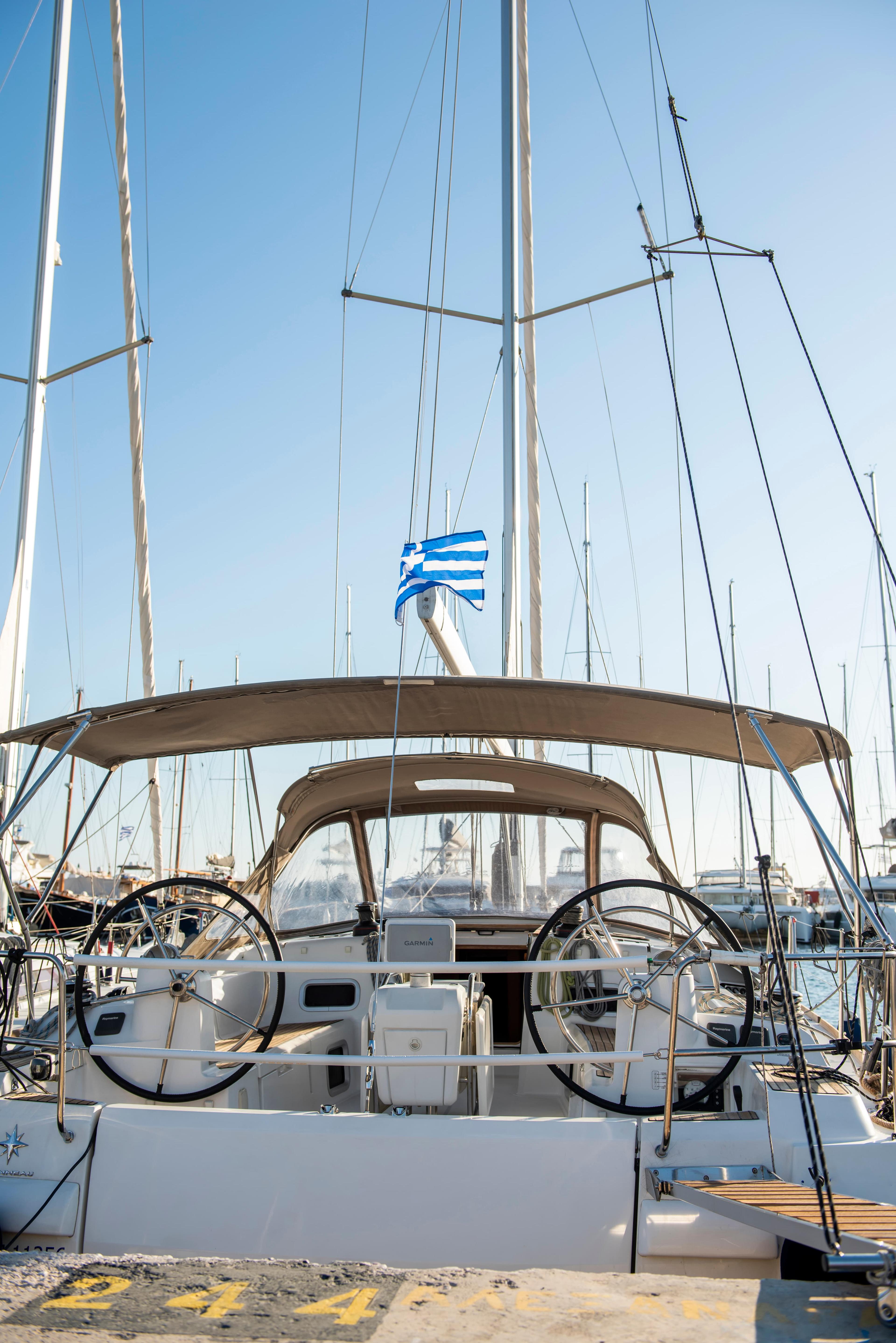 Sun Odyssey 469, picture 3