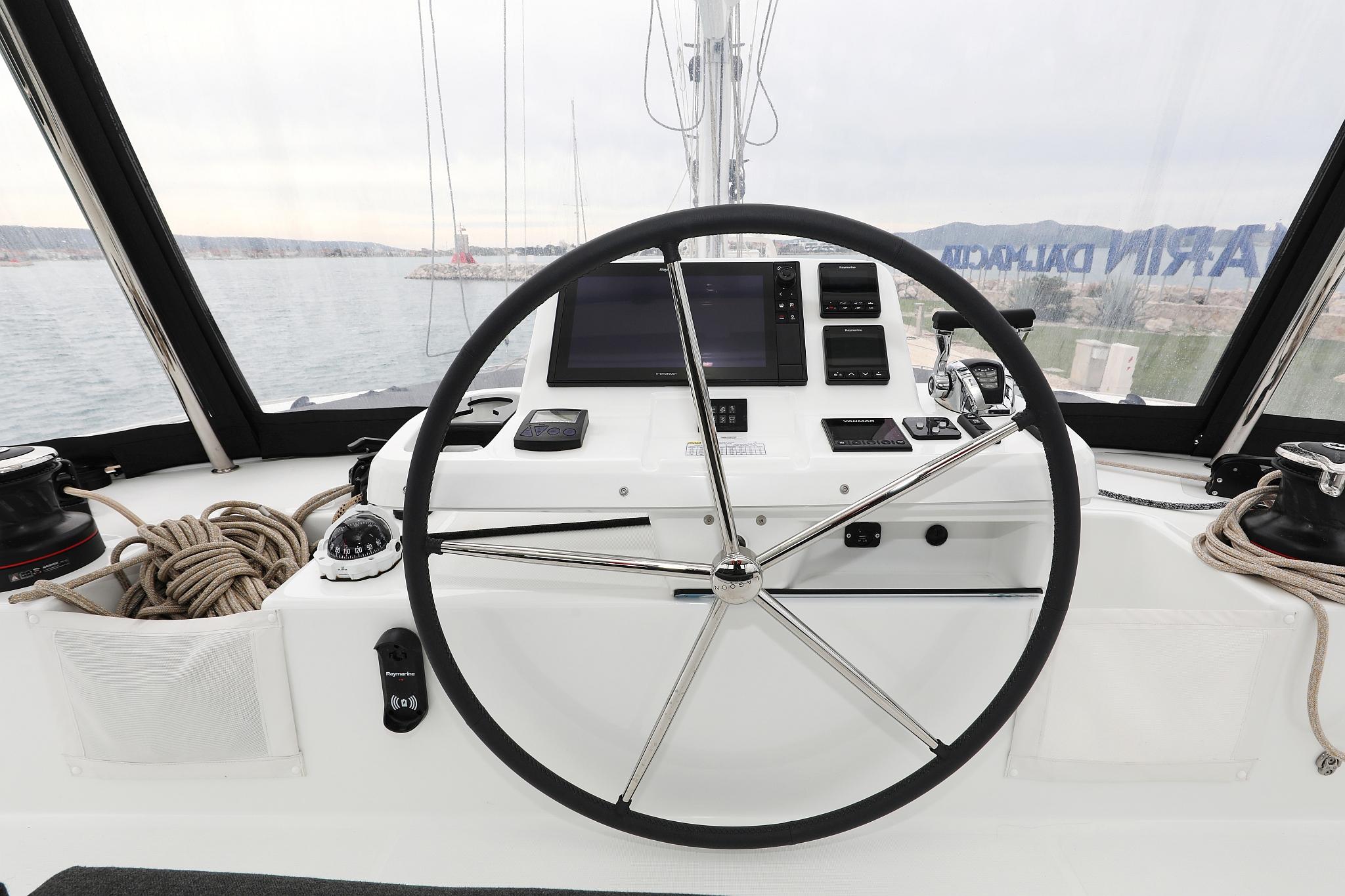 Lagoon 51 - 6 + 1 cab., picture 12