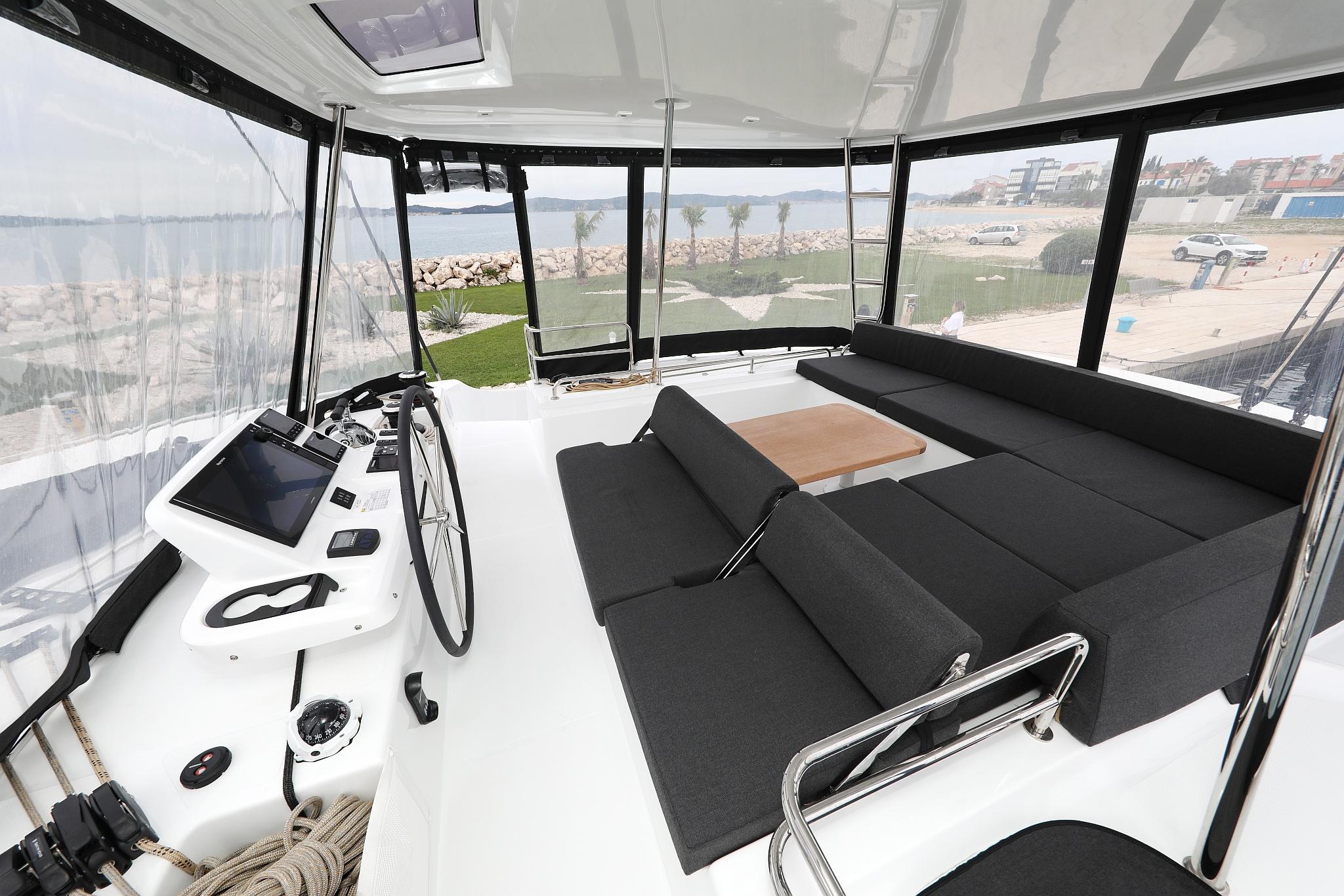 Lagoon 51 - 6 + 1 cab., picture 8