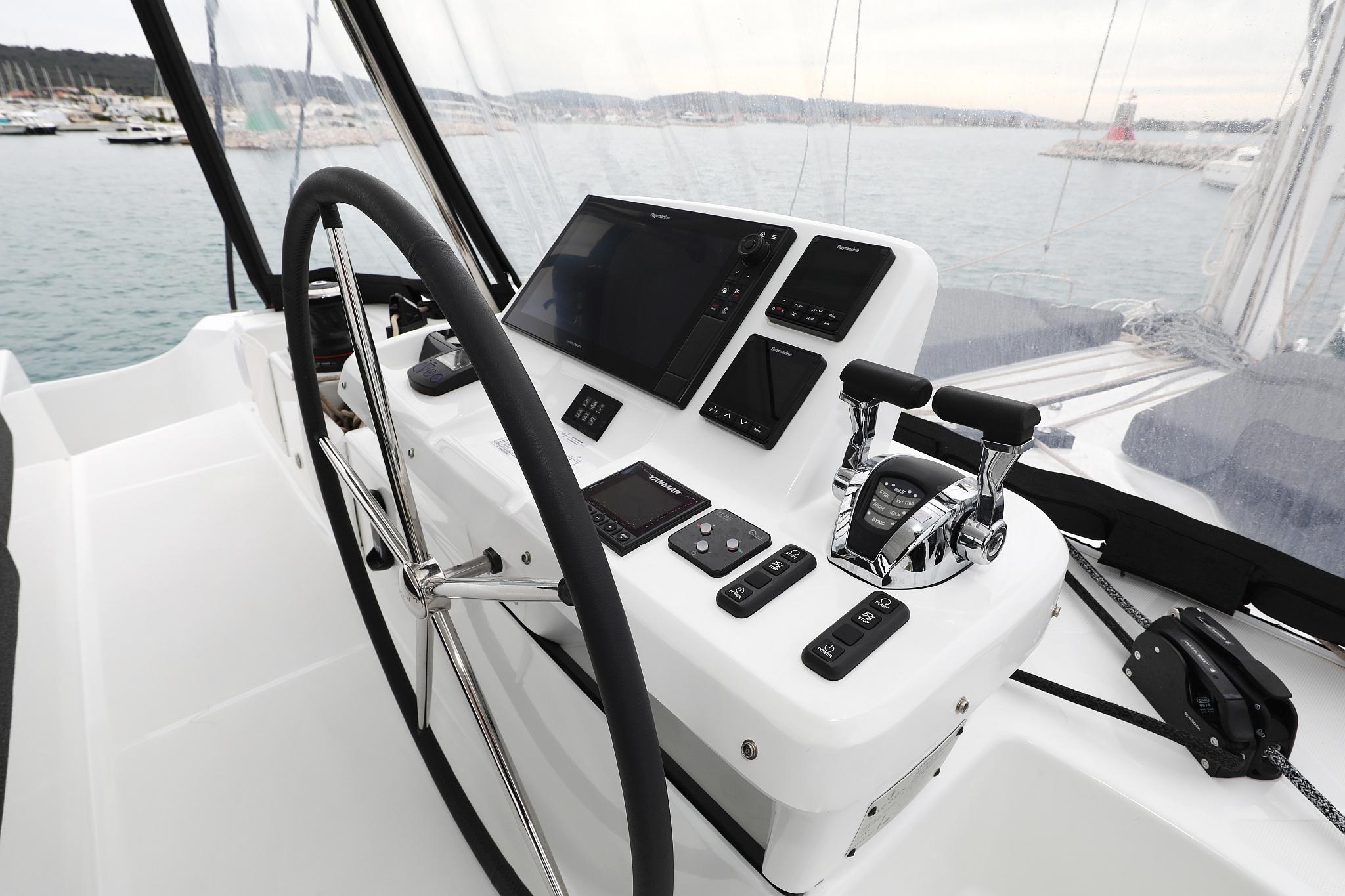 Lagoon 51 - 6 + 1 cab., picture 13