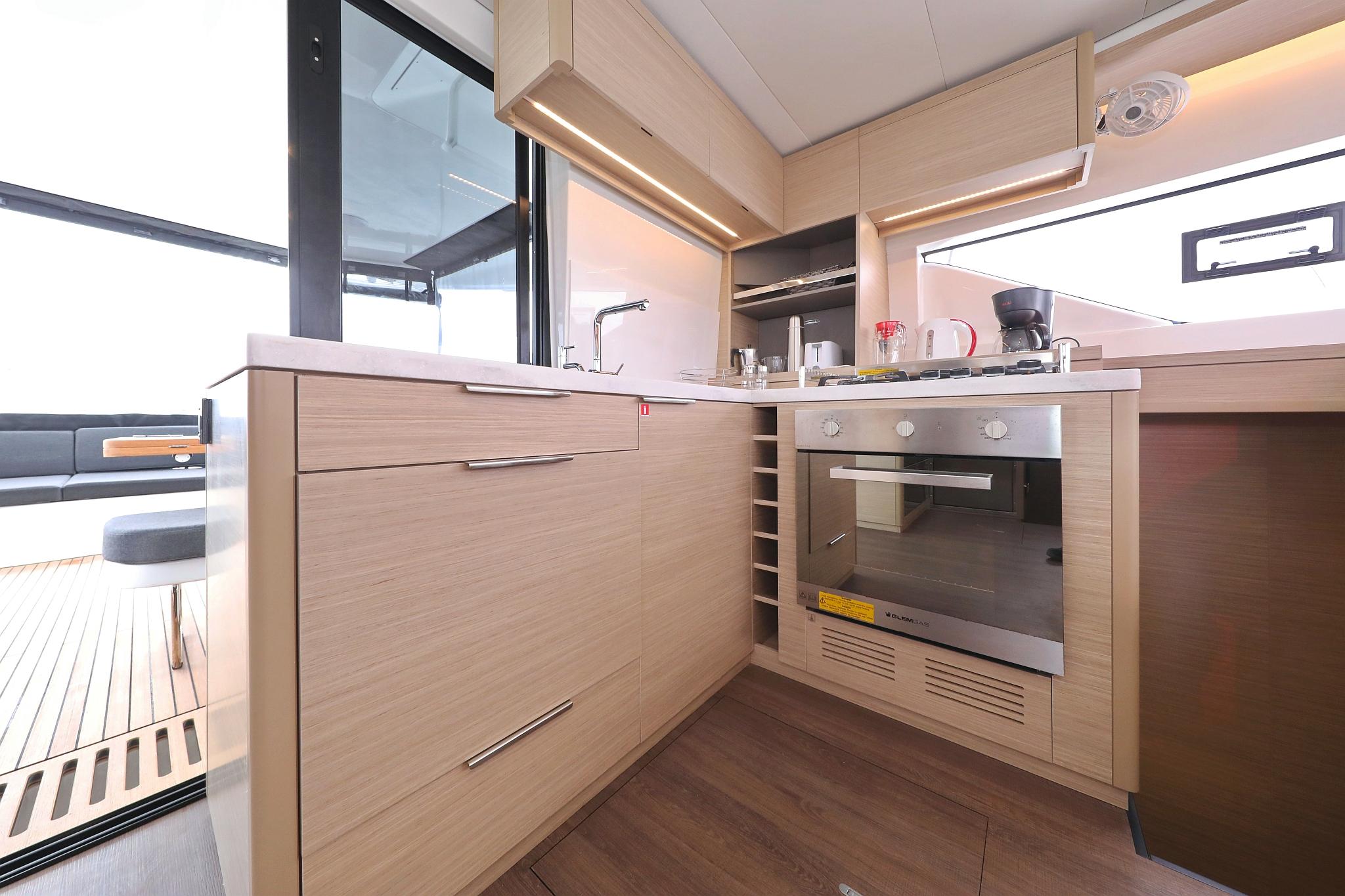 Lagoon 51 - 6 + 1 cab., picture 35