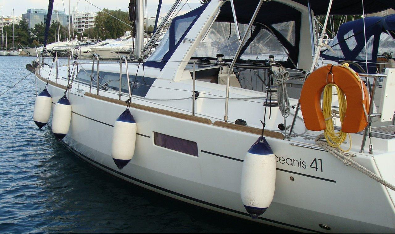 Oceanis 41, picture 1