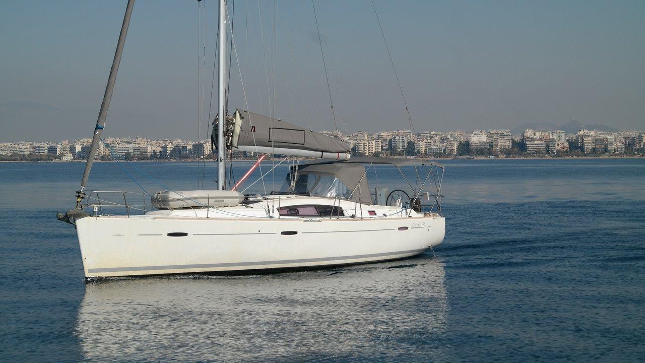 Oceanis 43, picture 3