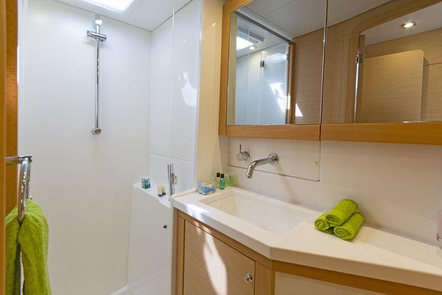 Lagoon 450 F - 4 + 2 cab., picture 10