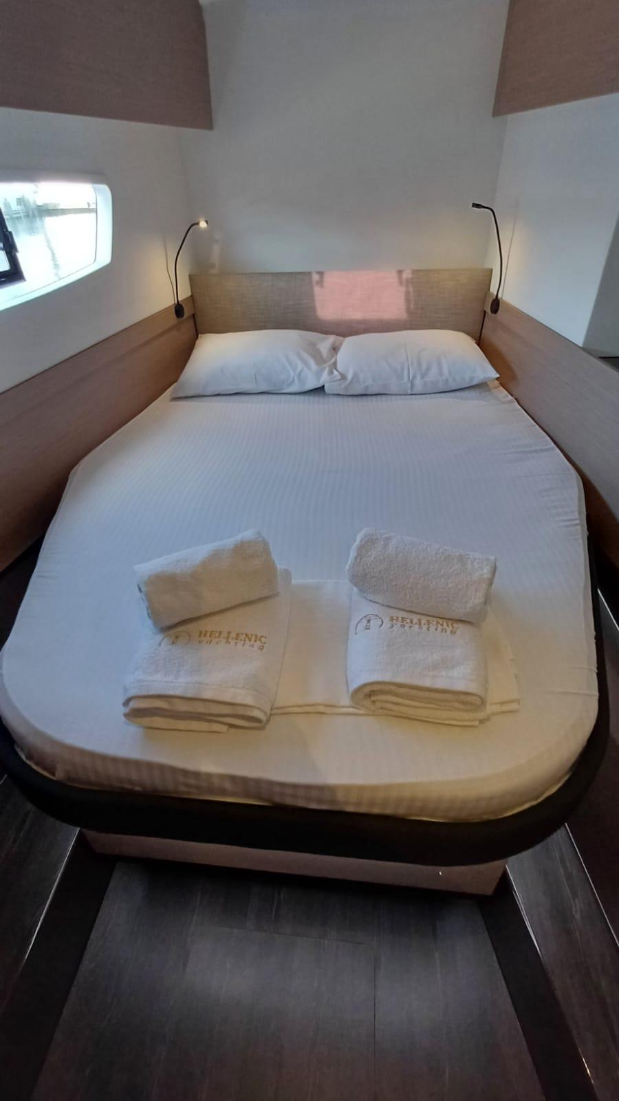 Fountaine Pajot Astrea 42 - 4 + 1 cab., picture 4