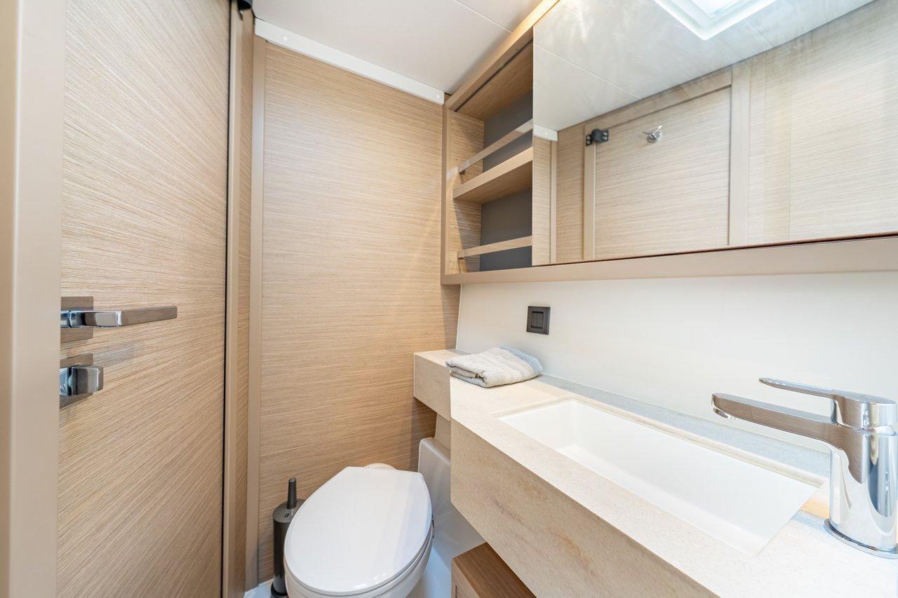 Lagoon 46 - 4 + 1 cab., picture 32