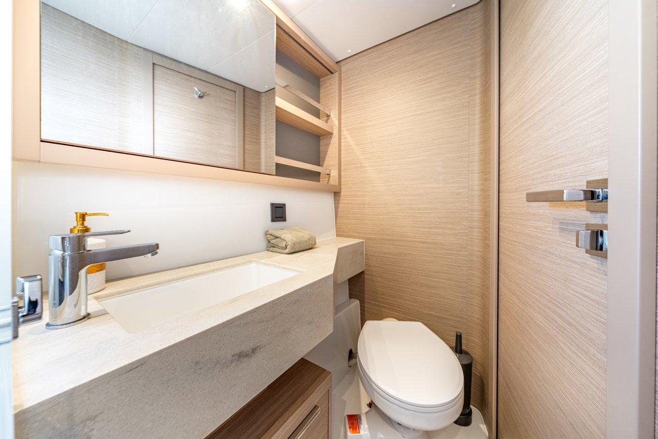 Lagoon 46 - 4 + 1 cab., picture 34