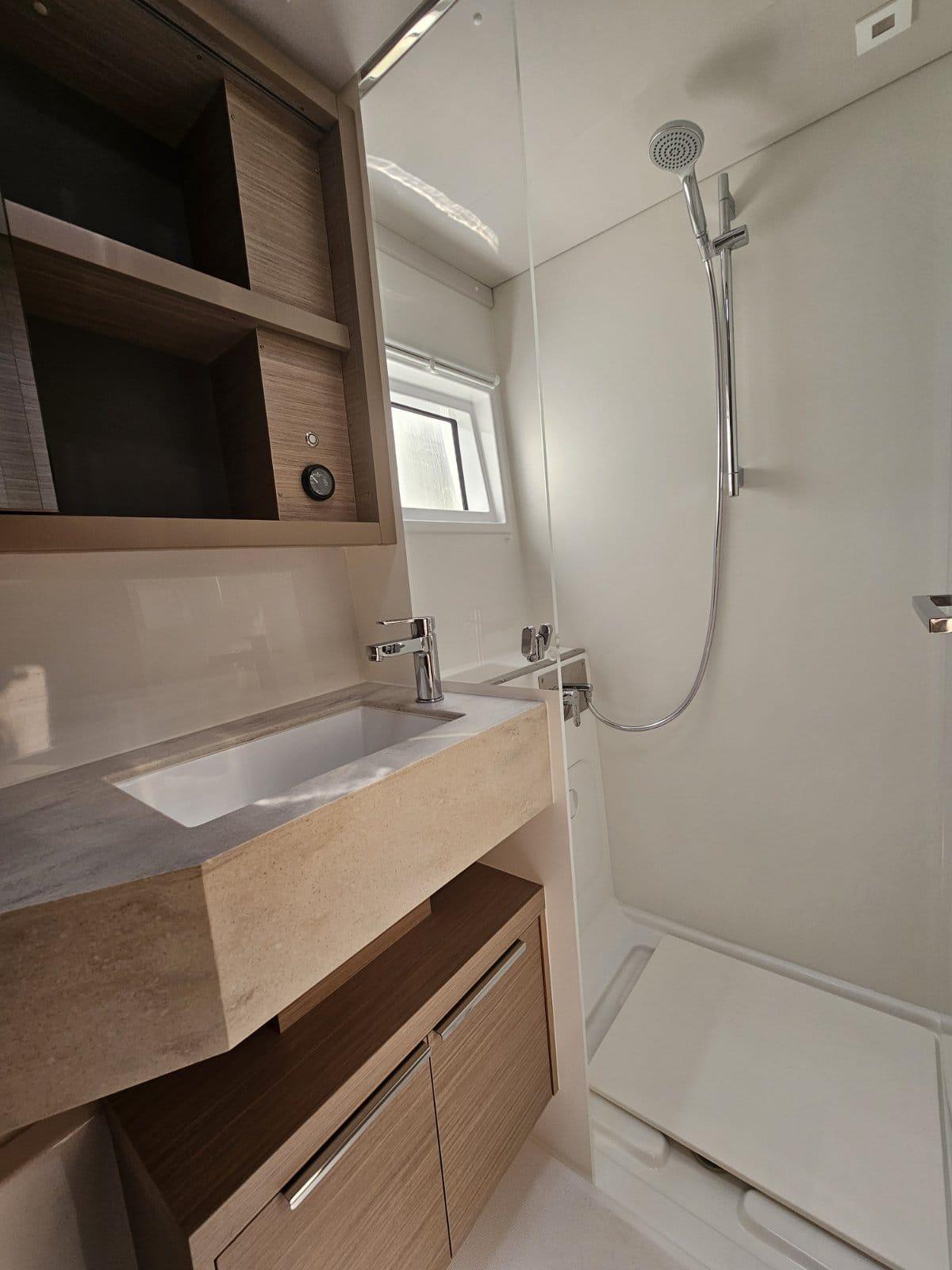 Lagoon 46 - 4 + 1 cab., picture 12