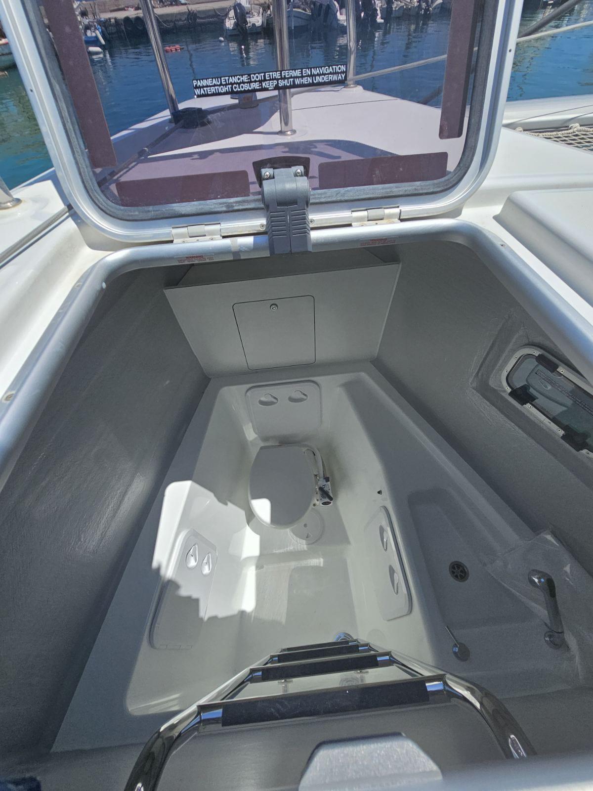 Lagoon 46 - 4 + 1 cab., picture 2