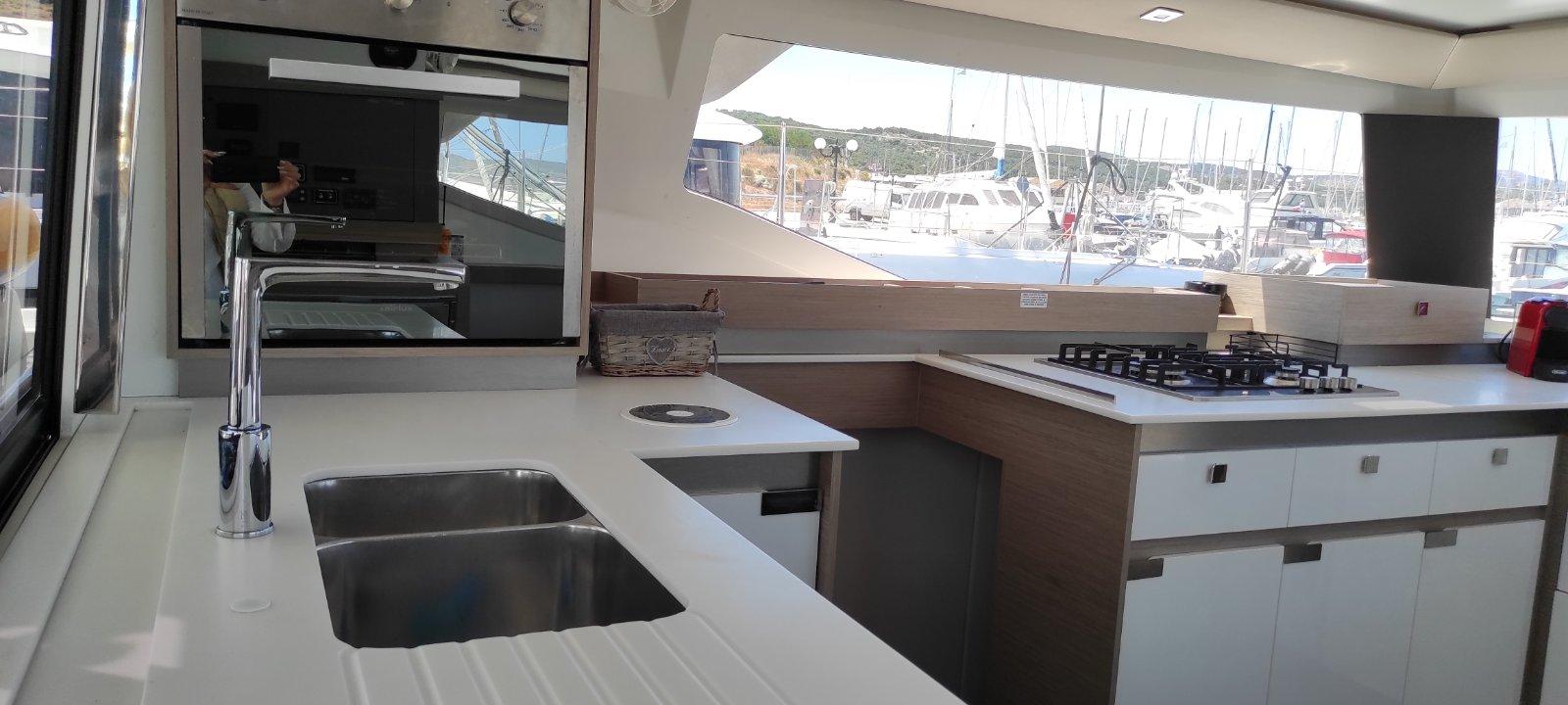 Fountaine Pajot Elba 45 - 4 + 2 cab., picture 24