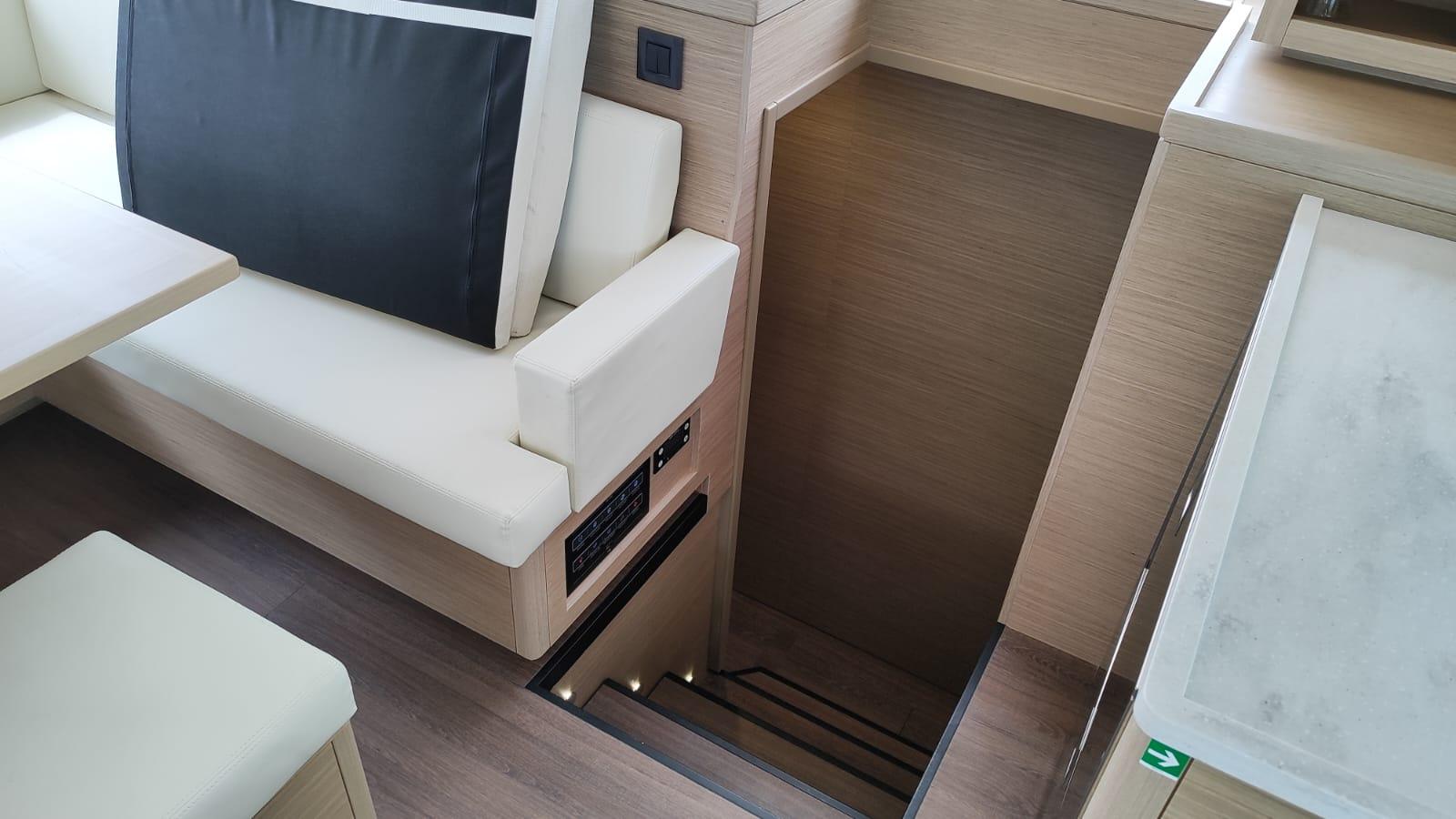 Lagoon 46 - 4 + 1 cab., picture 4