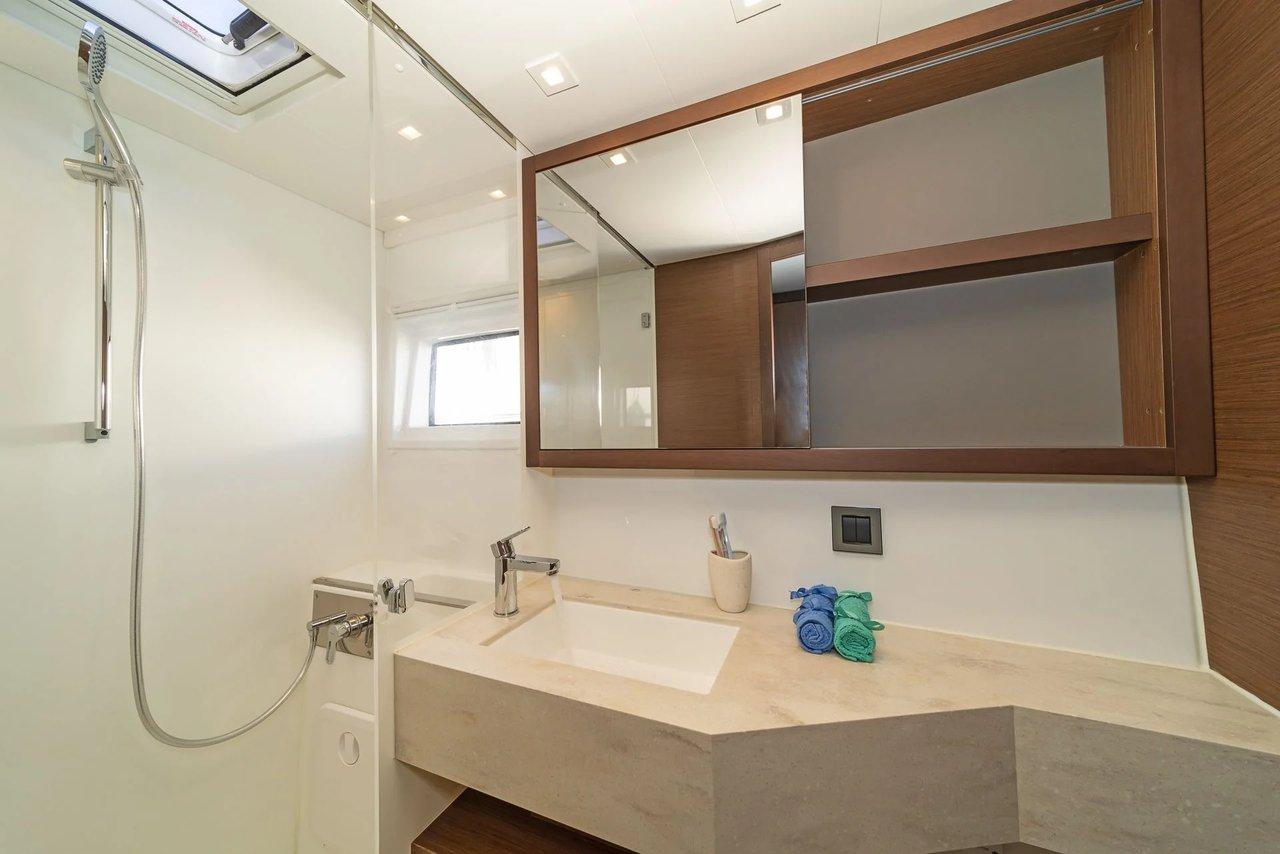 Lagoon 46 - 4 + 2 cab., picture 10