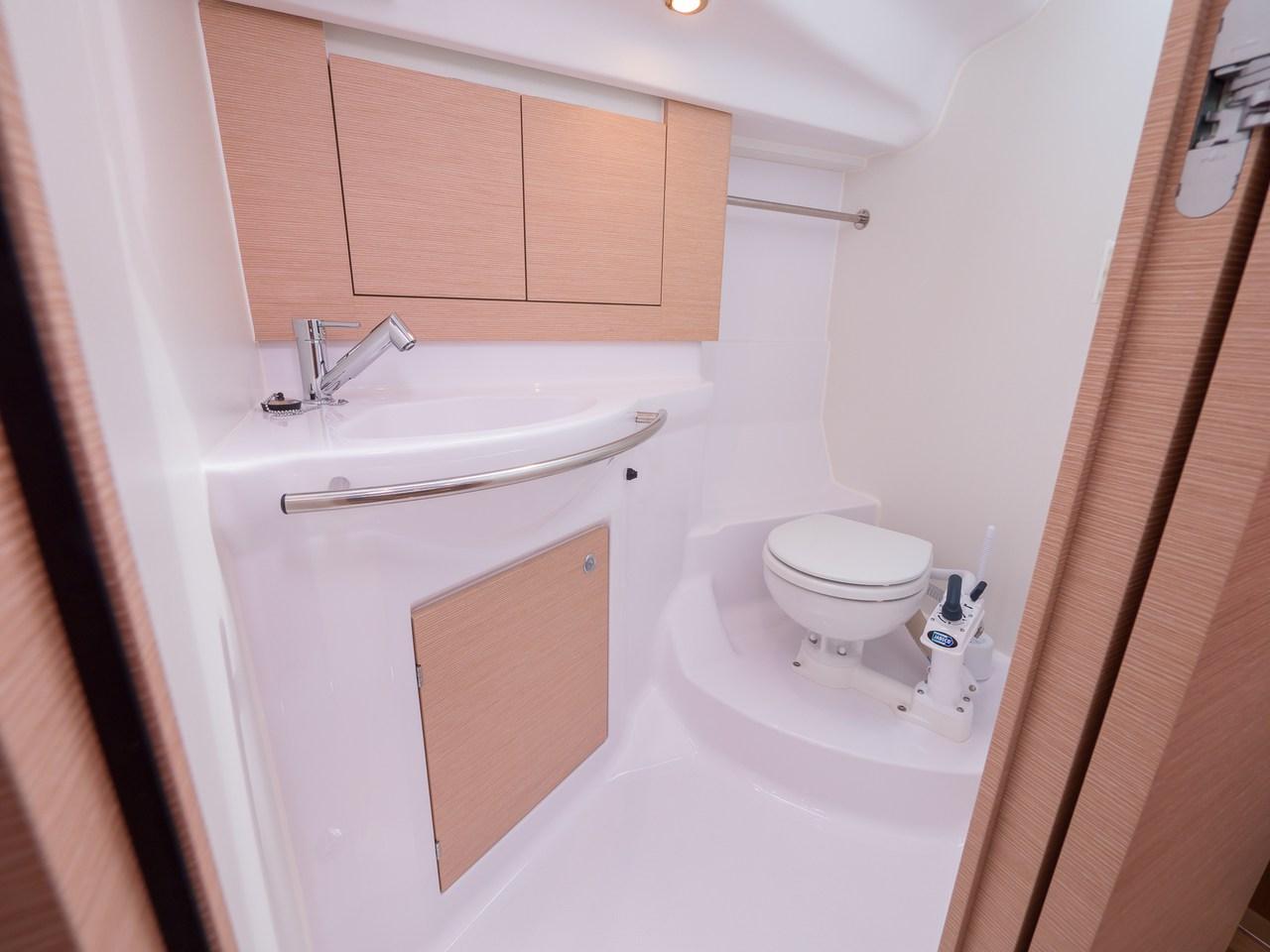 Elan Impression 40, picture 30