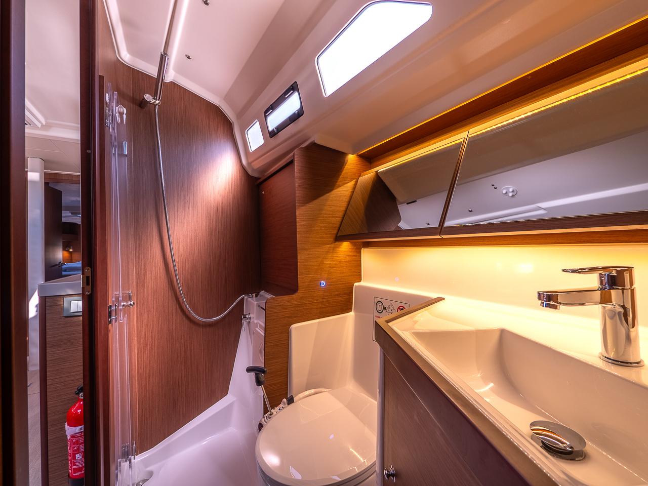 Oceanis 40.1, picture 27