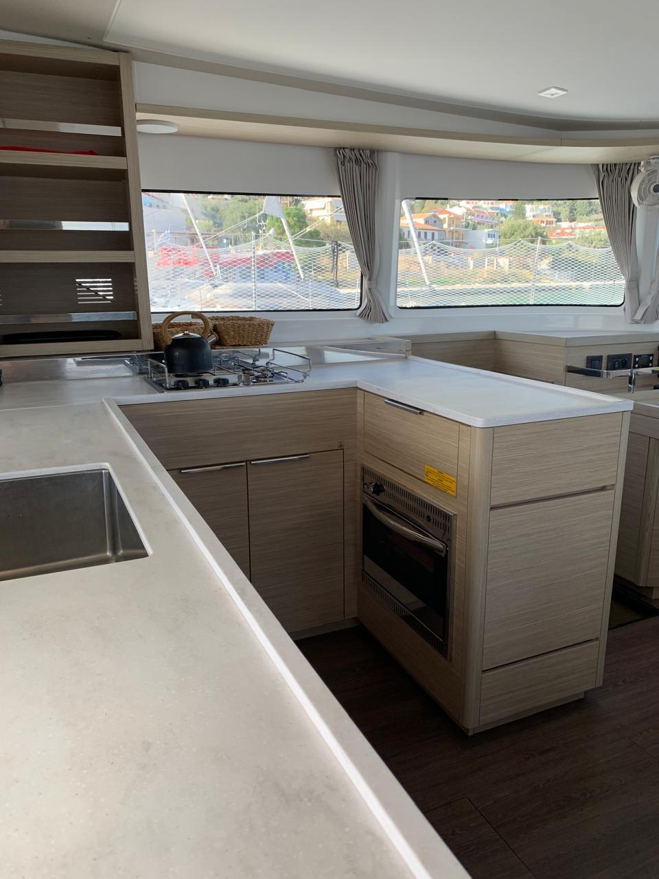 Lagoon 46 - 4 + 1 cab., picture 16