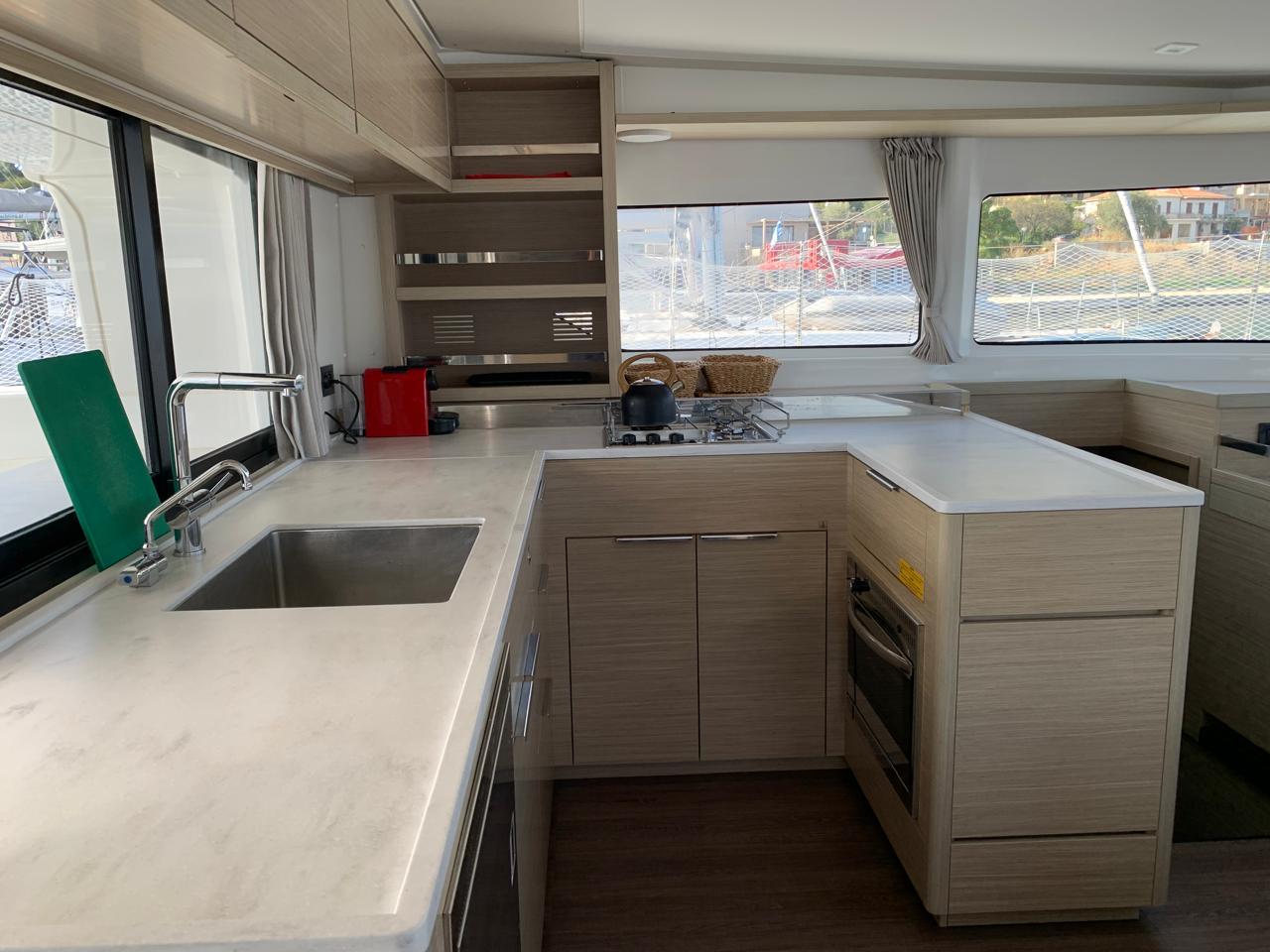 Lagoon 46 - 4 + 1 cab., picture 15