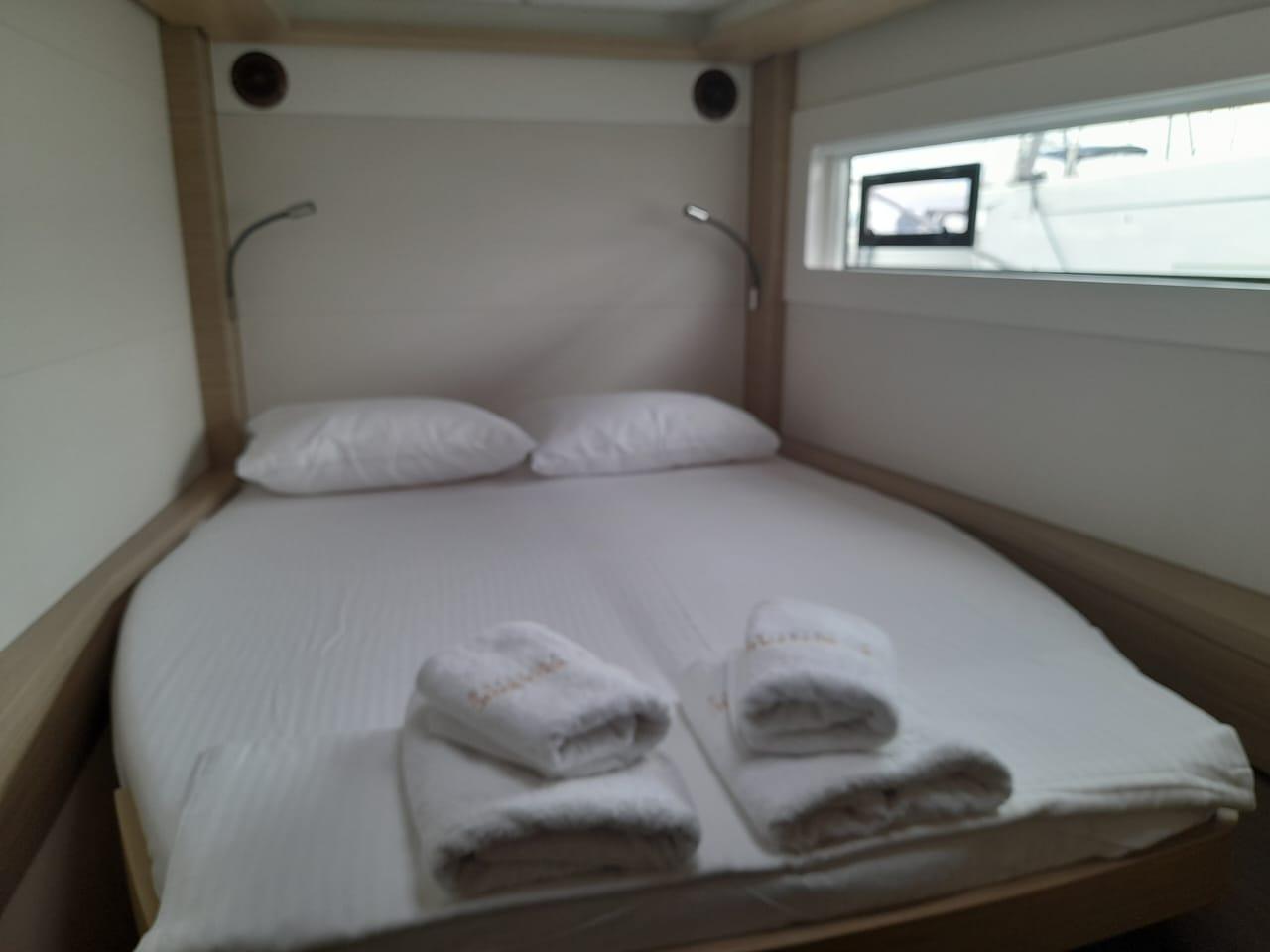 Lagoon 46 - 4 + 1 cab., picture 3